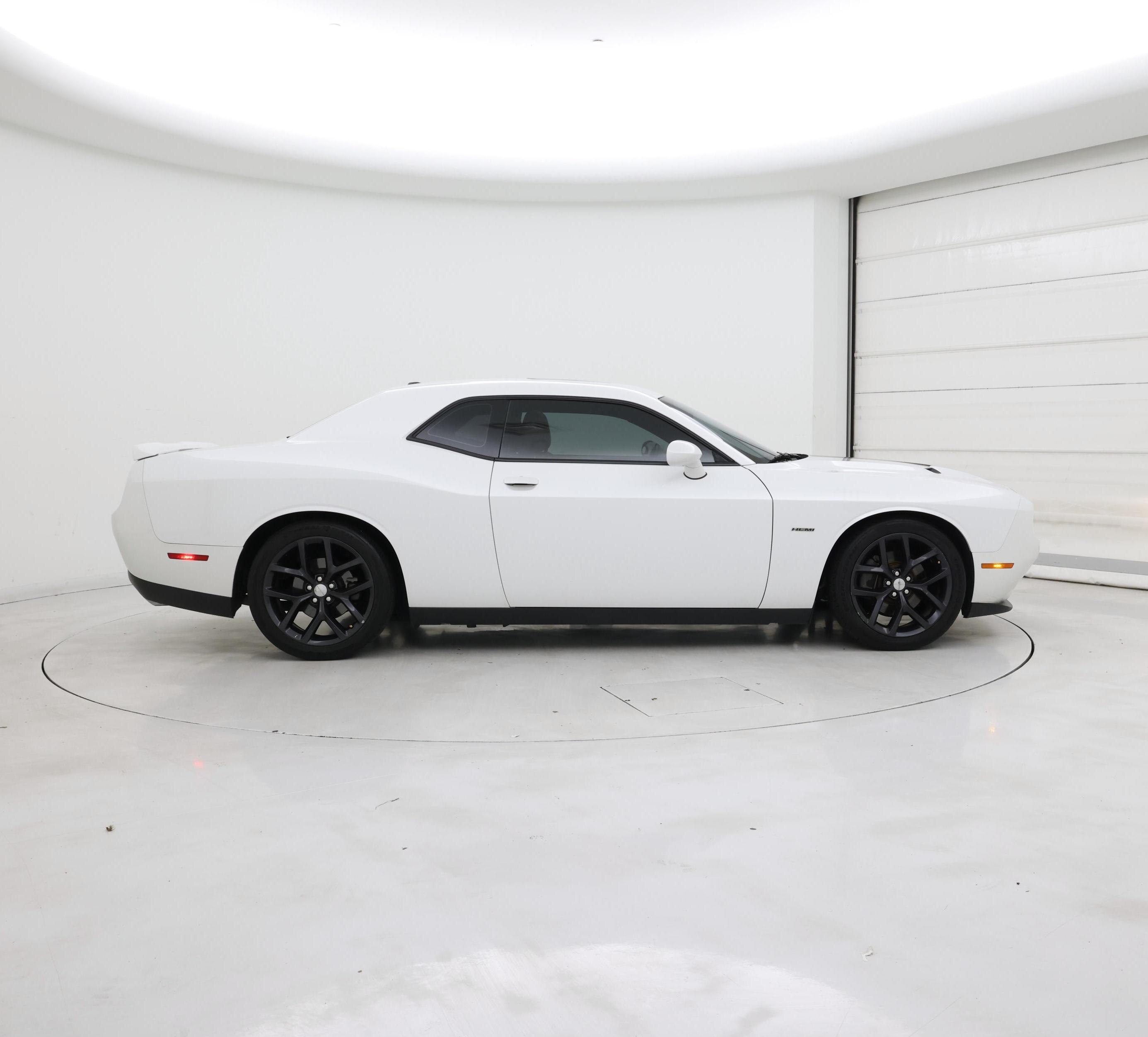 Thumbnail: 2015 Dodge Challenger - 7