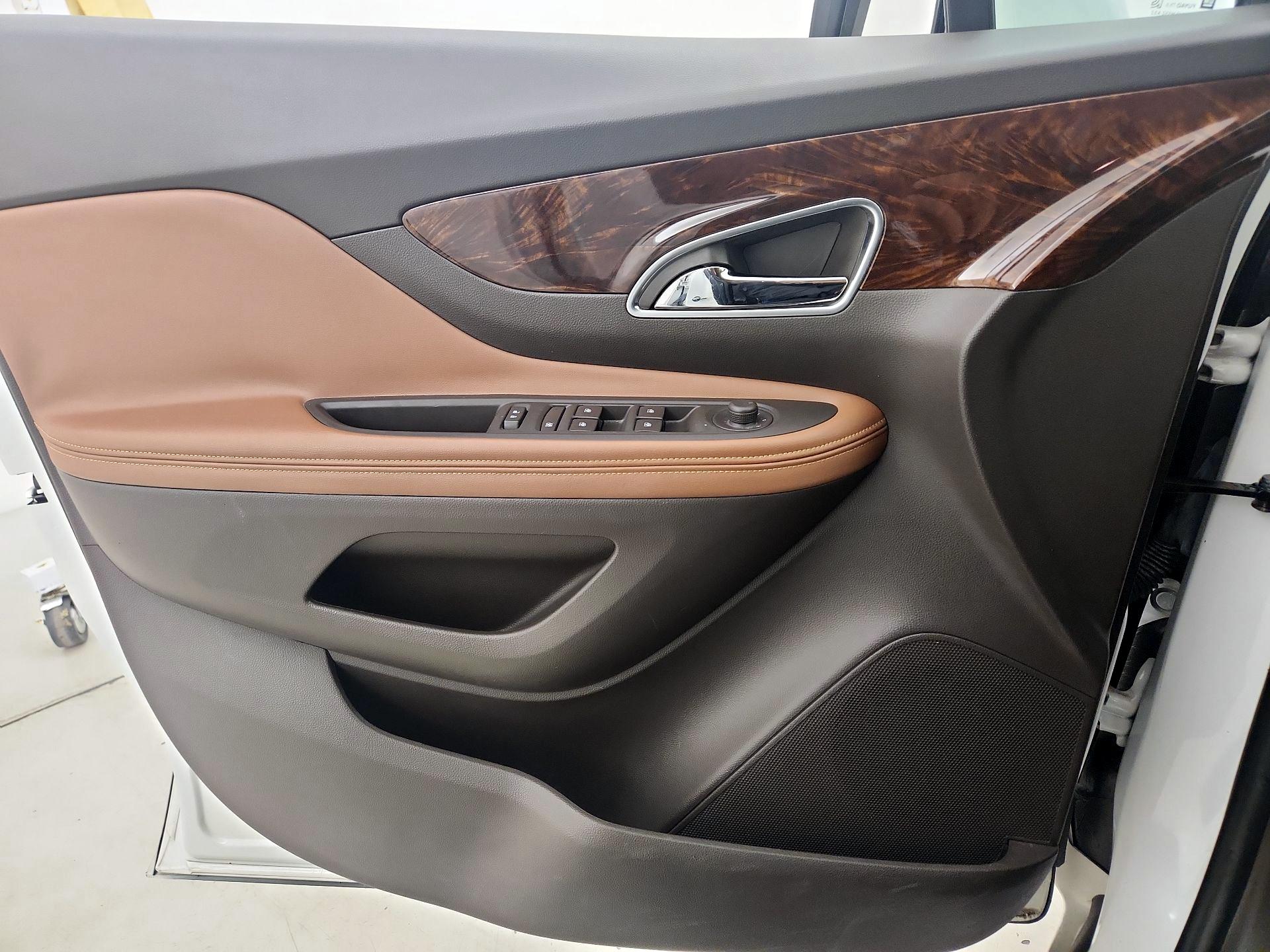 Thumbnail: 2016 Buick Encore - 12