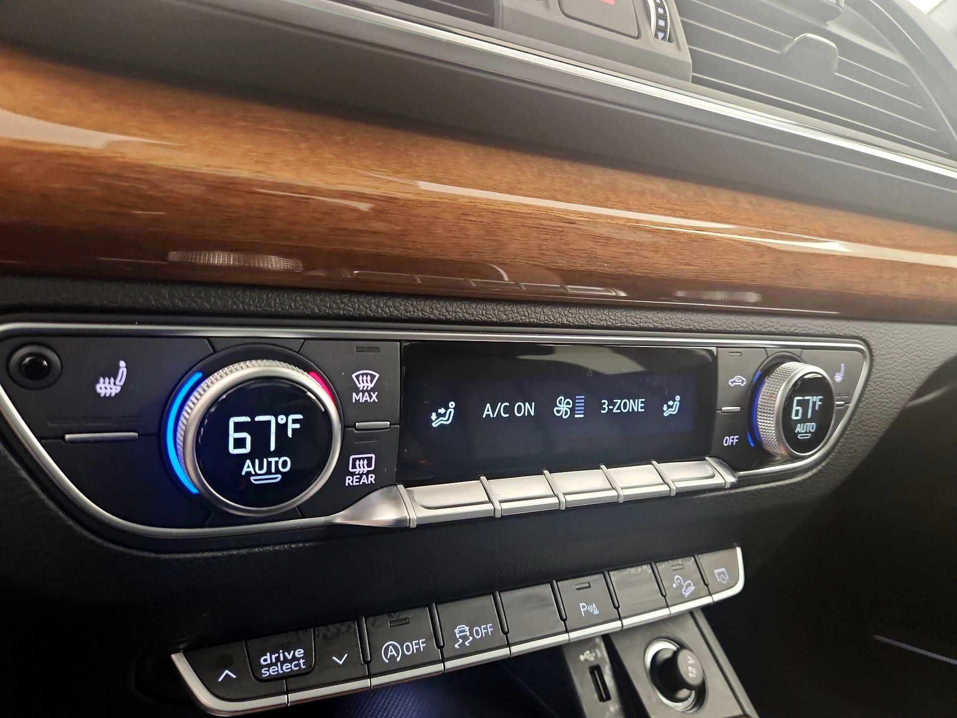 Thumbnail: 2023 Audi Q5 - 17