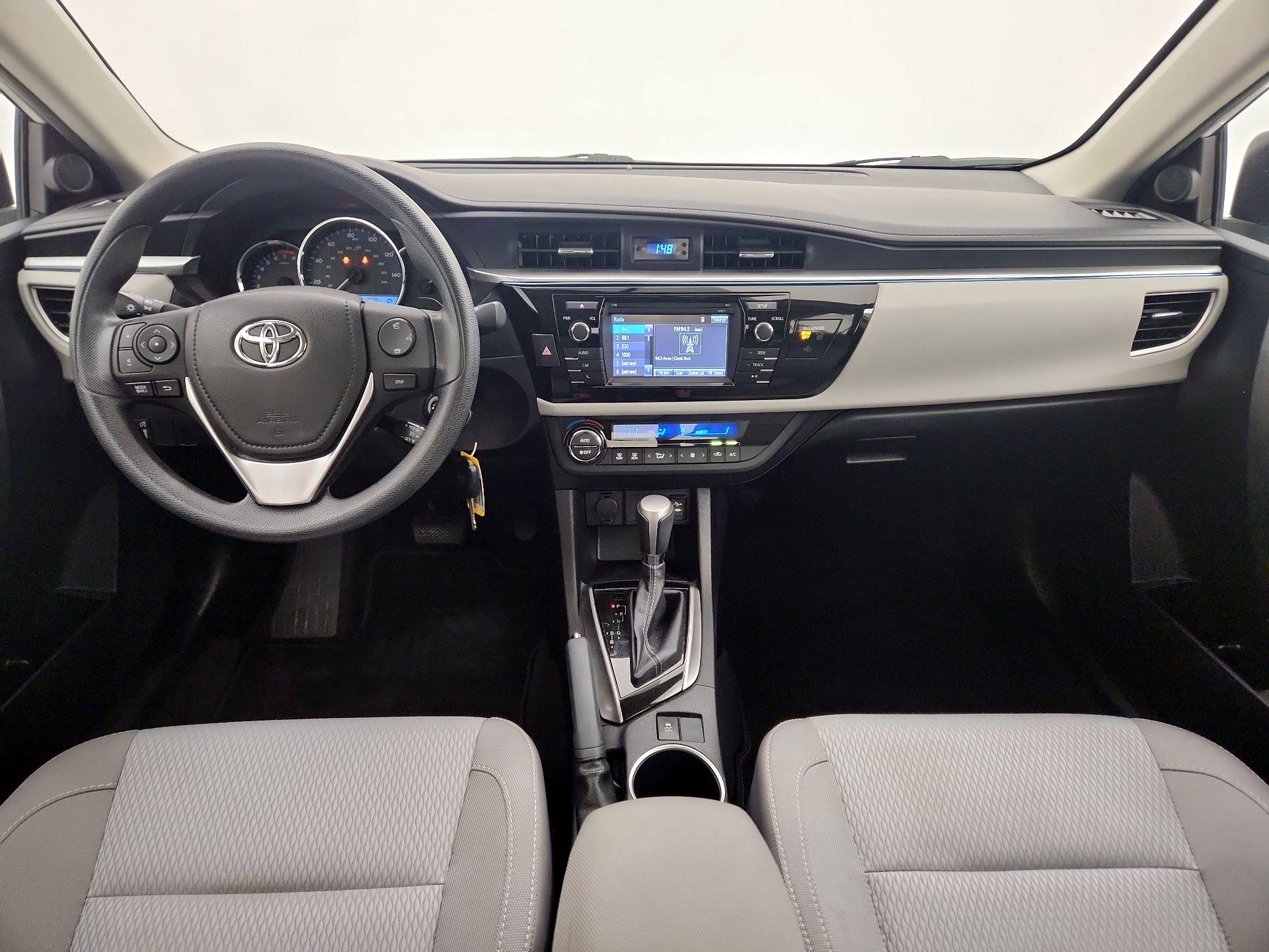 Thumbnail: 2016 Toyota Corolla - 9