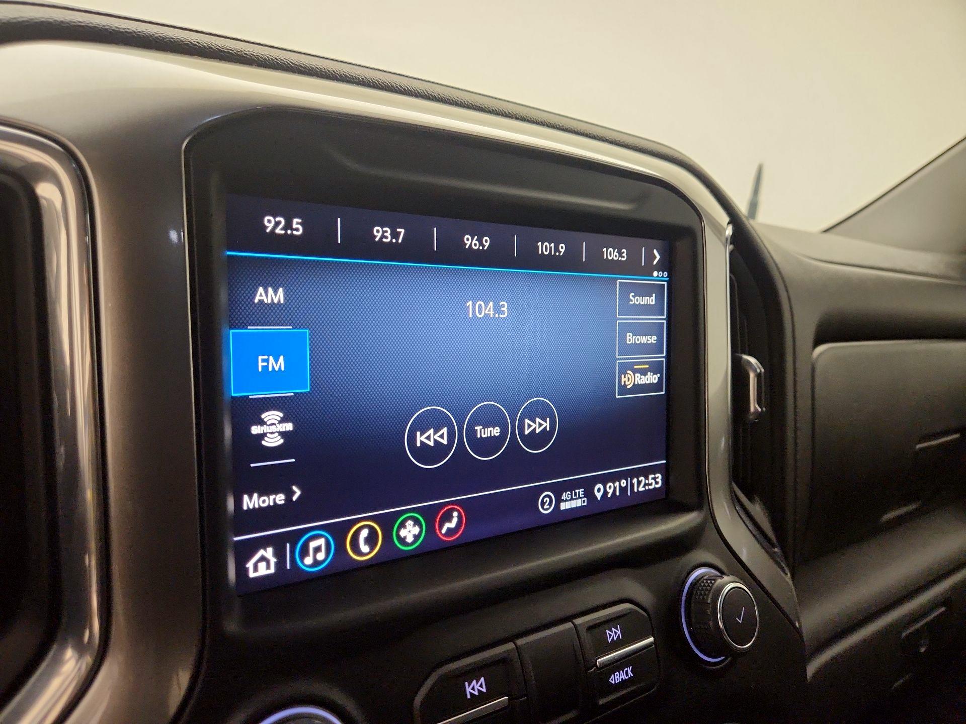 Thumbnail: 2020 Chevrolet Silverado 1500 - 15