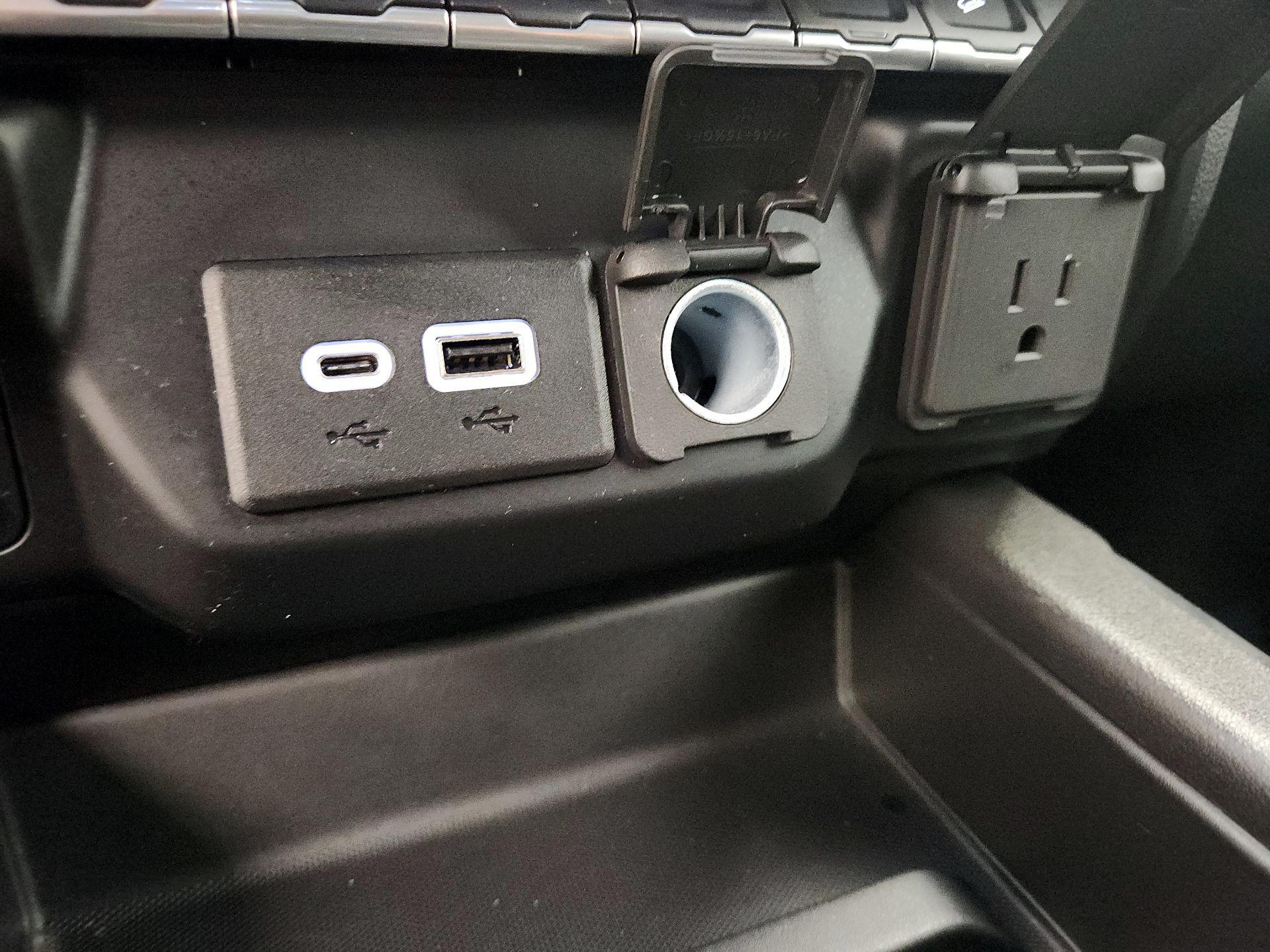 Thumbnail: 2020 Chevrolet Silverado 1500 - 18