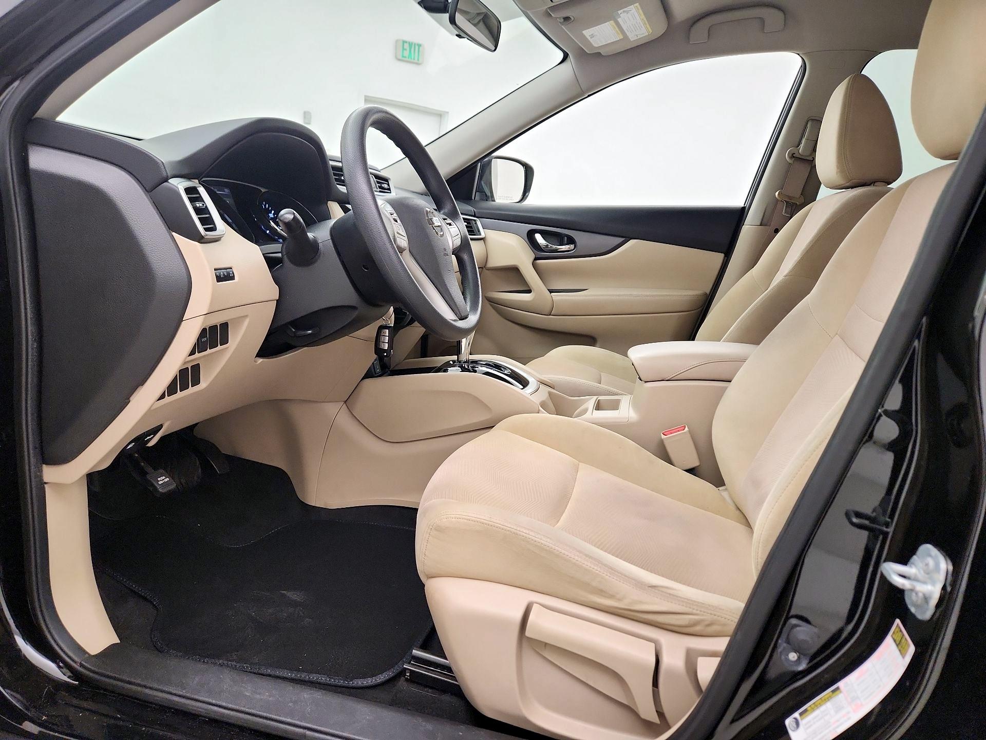 Thumbnail: 2016 Nissan Rogue - 11