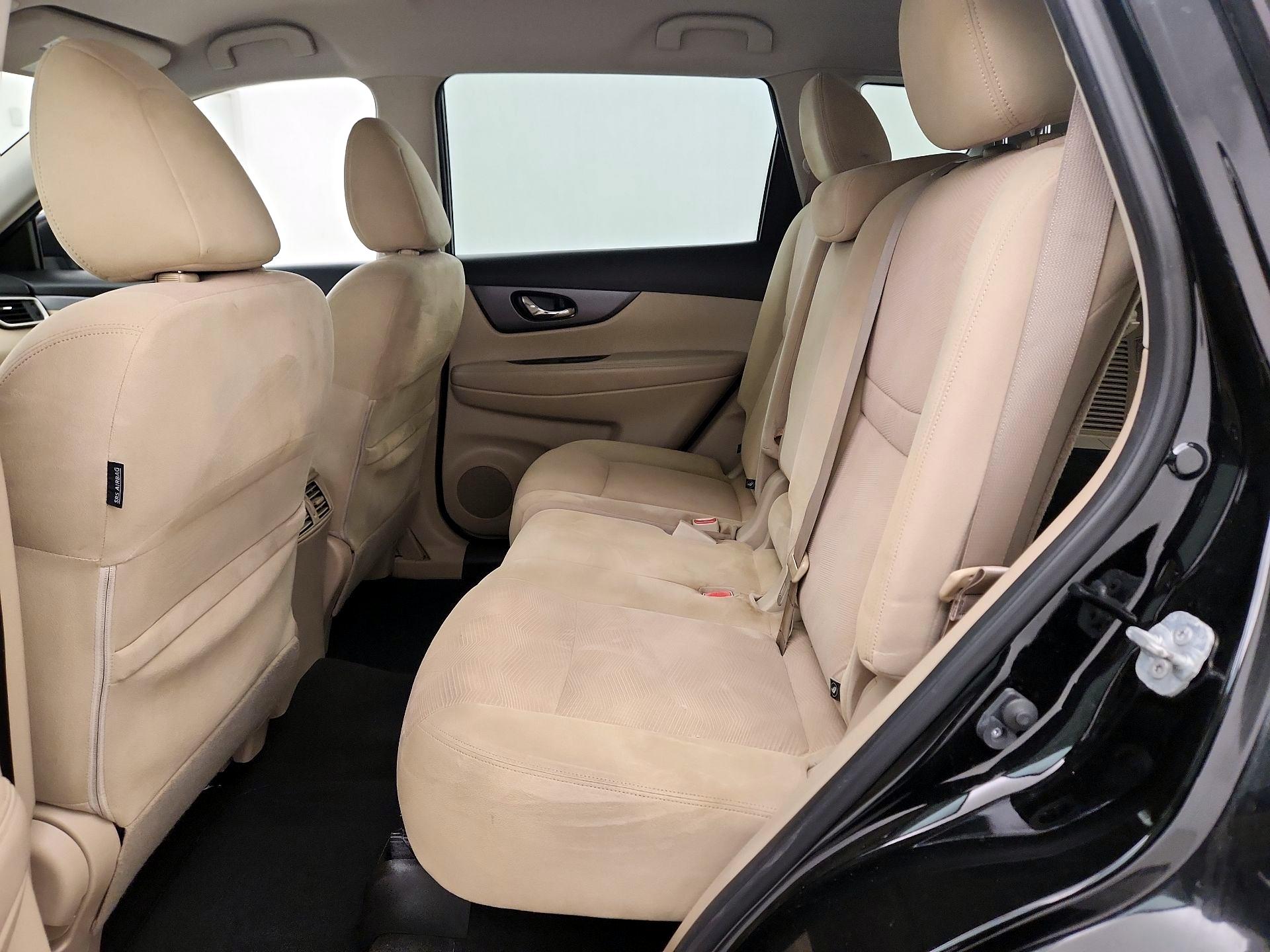 Thumbnail: 2016 Nissan Rogue - 19