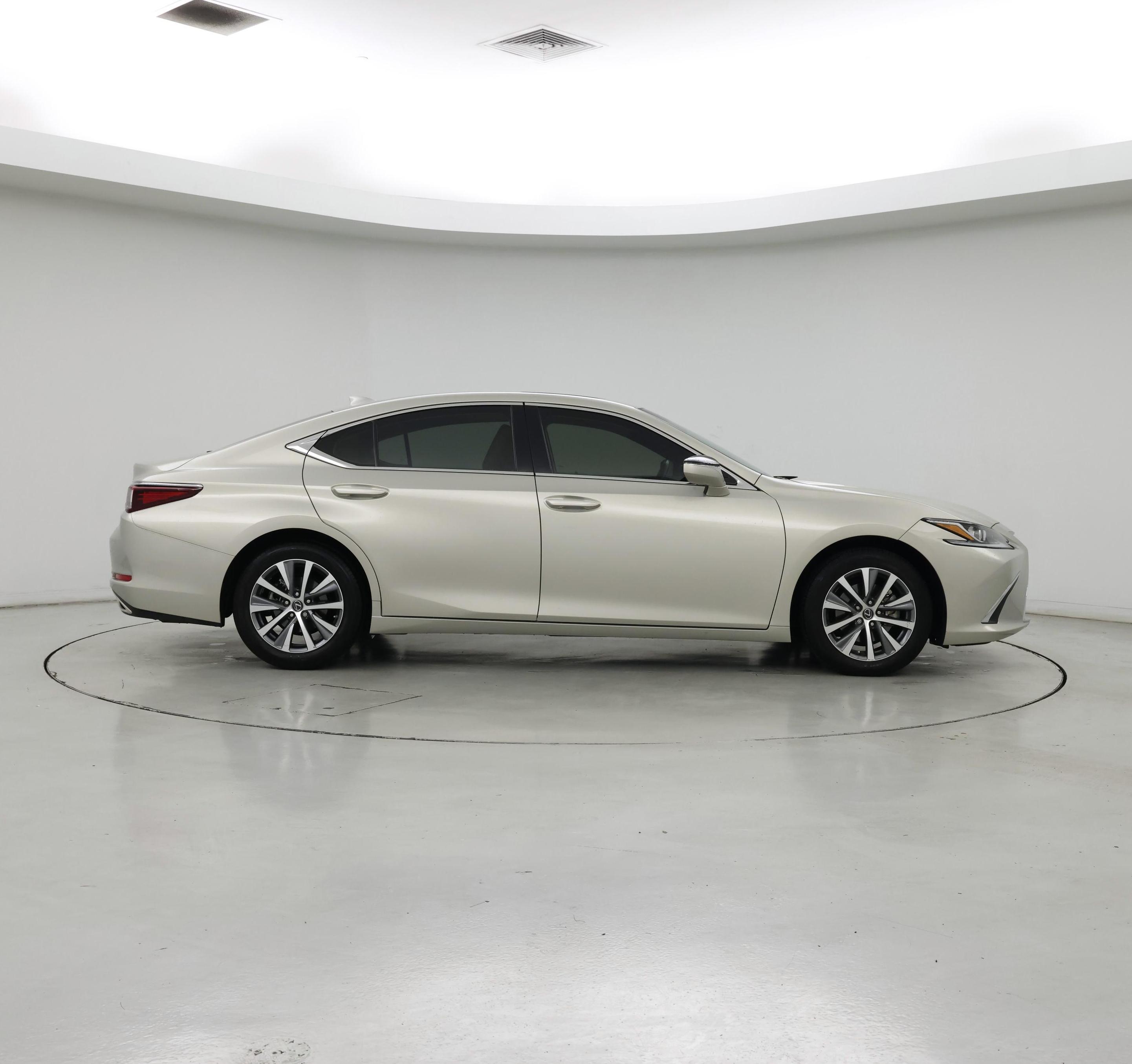 Thumbnail: 2019 Lexus ES - 7