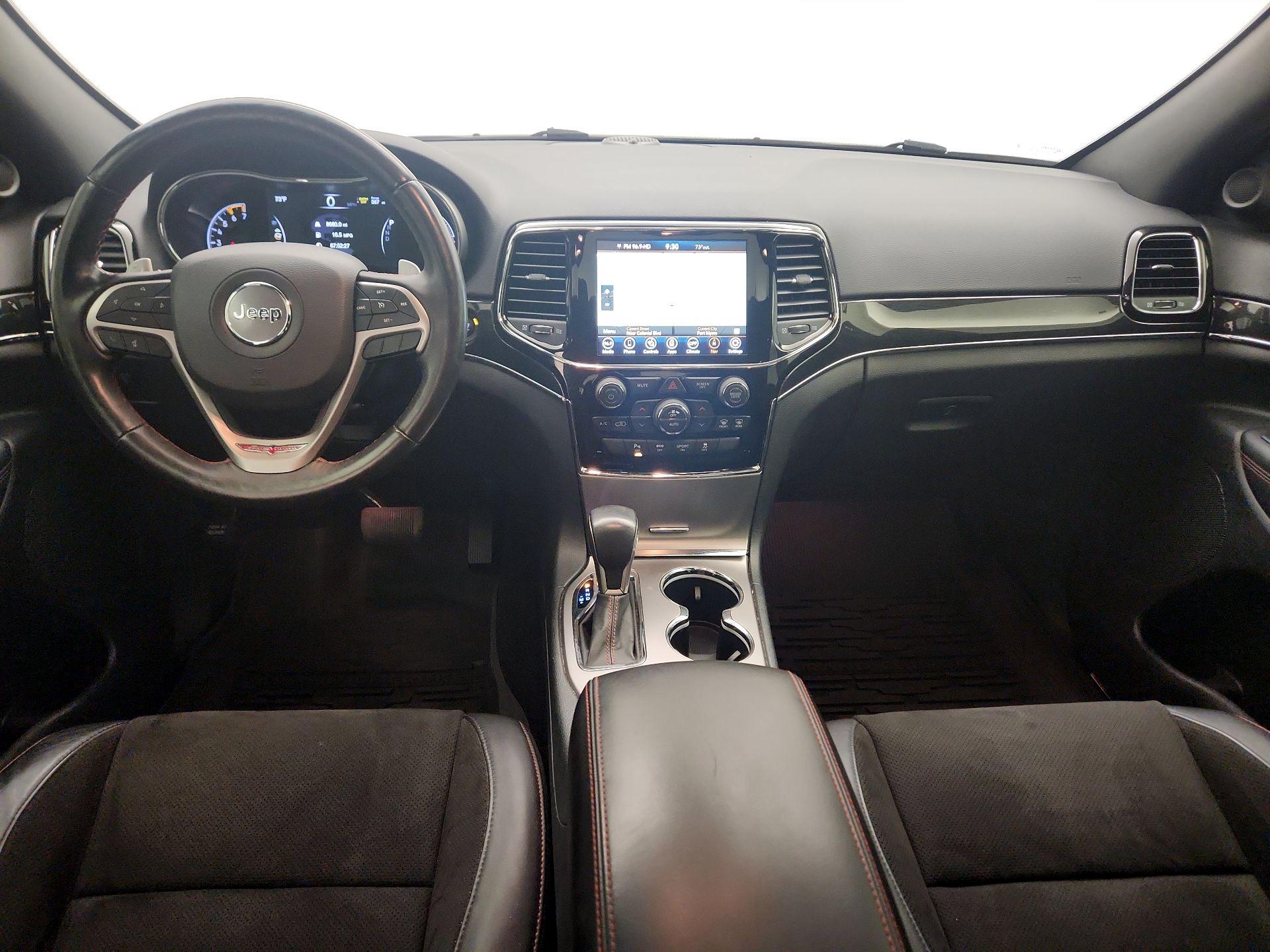 Thumbnail: 2020 Jeep Grand Cherokee - 9