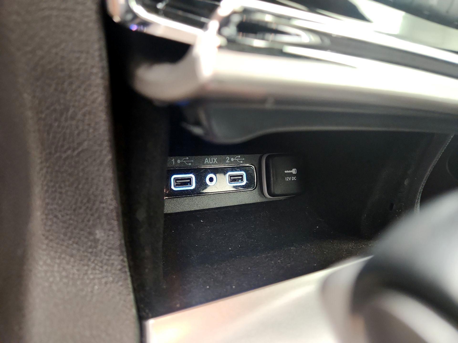 Thumbnail: 2020 Jeep Grand Cherokee - 19