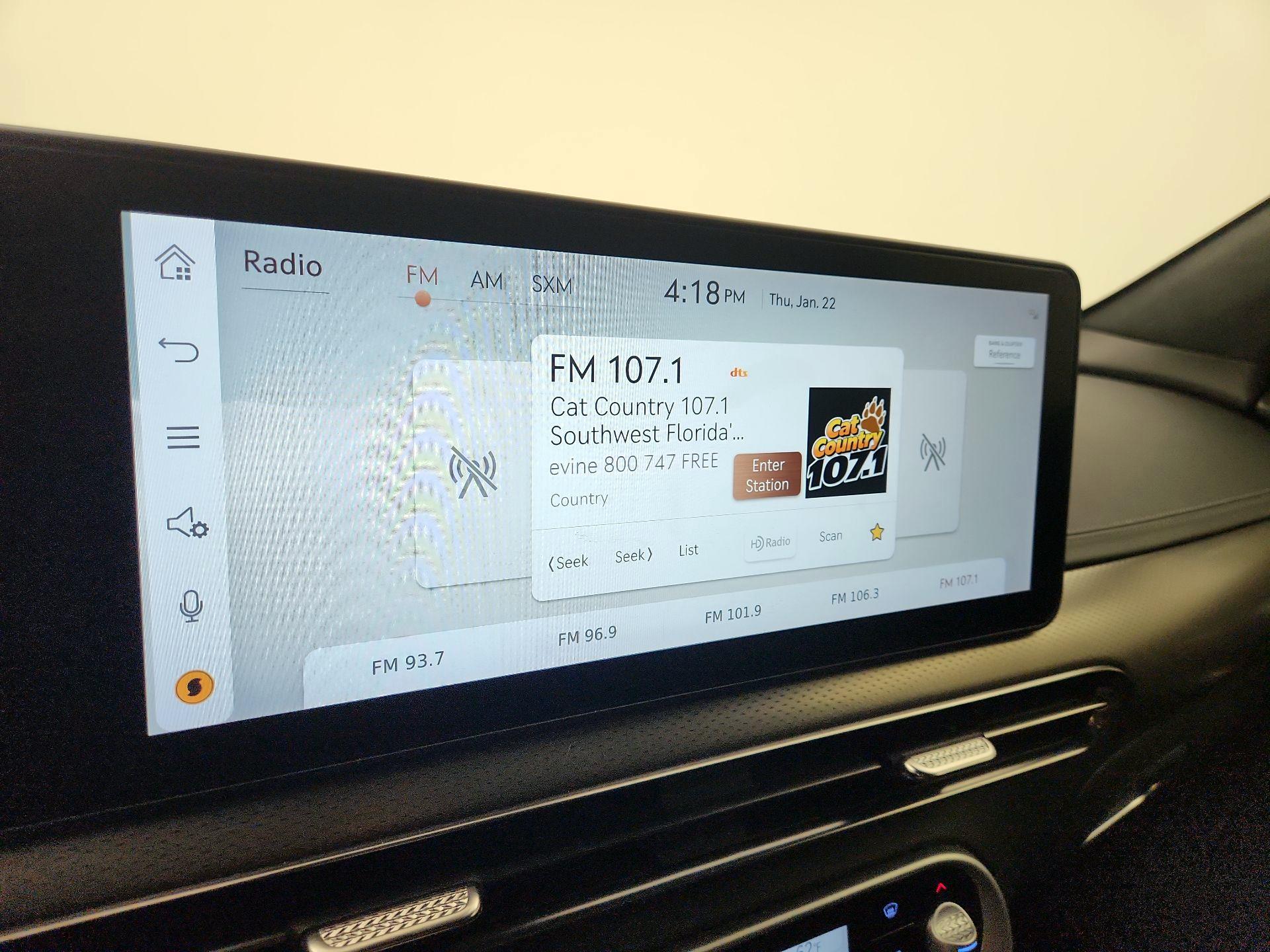 Thumbnail: 2023 Genesis GV60 - 16