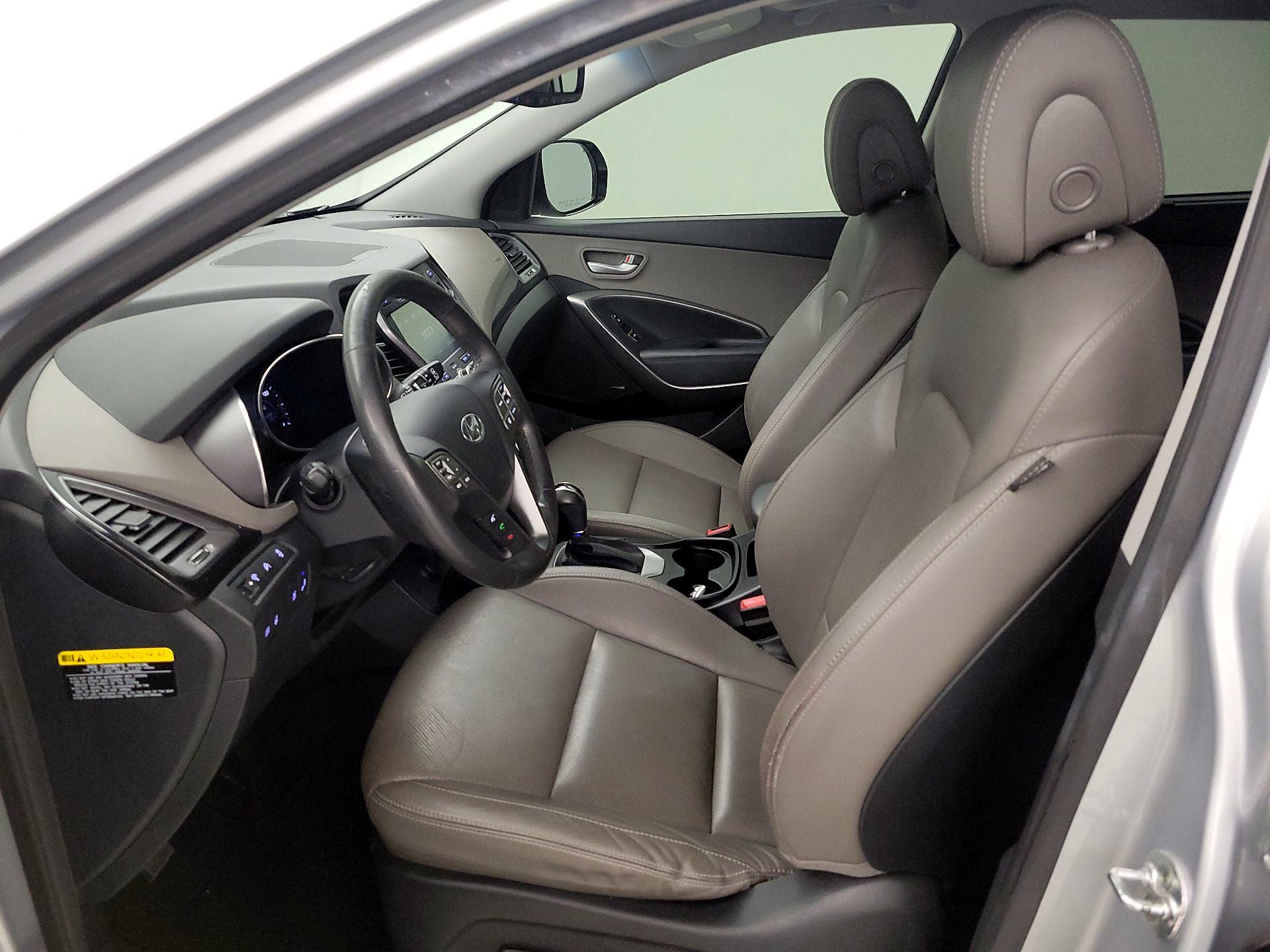 Thumbnail: 2016 Hyundai Santa Fe - 11