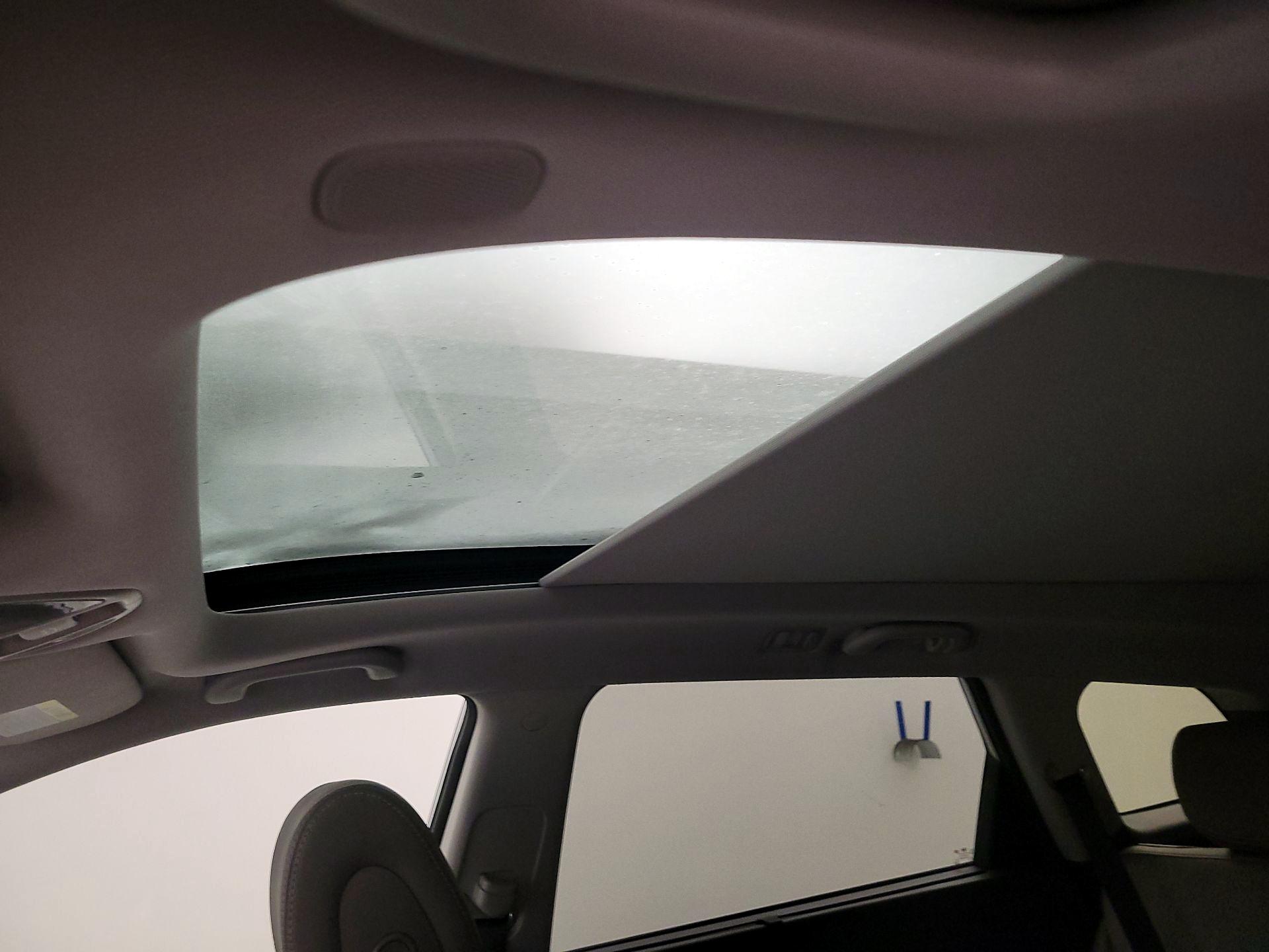 Thumbnail: 2016 Hyundai Santa Fe - 20