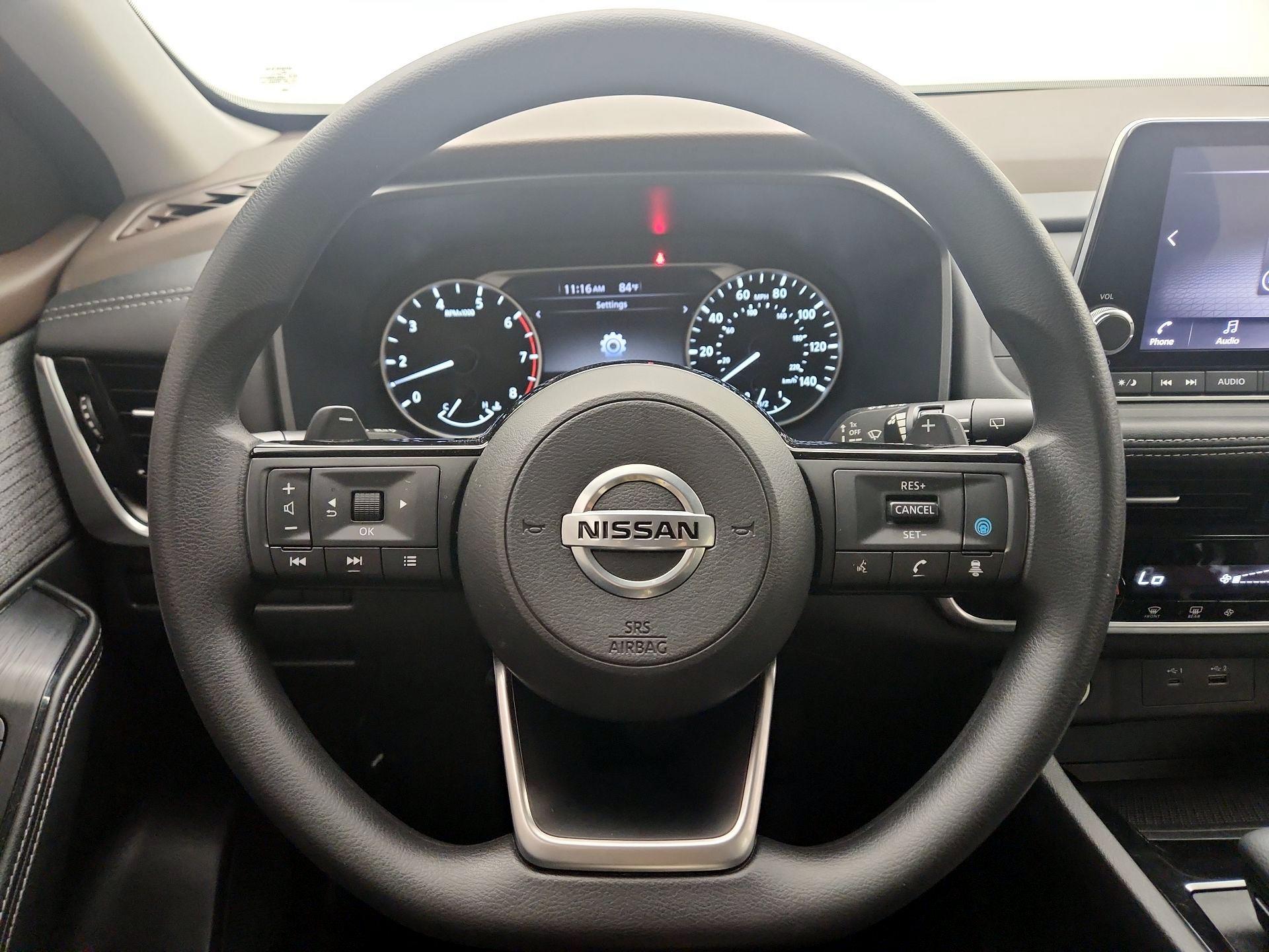 Thumbnail: 2021 Nissan Rogue - 10