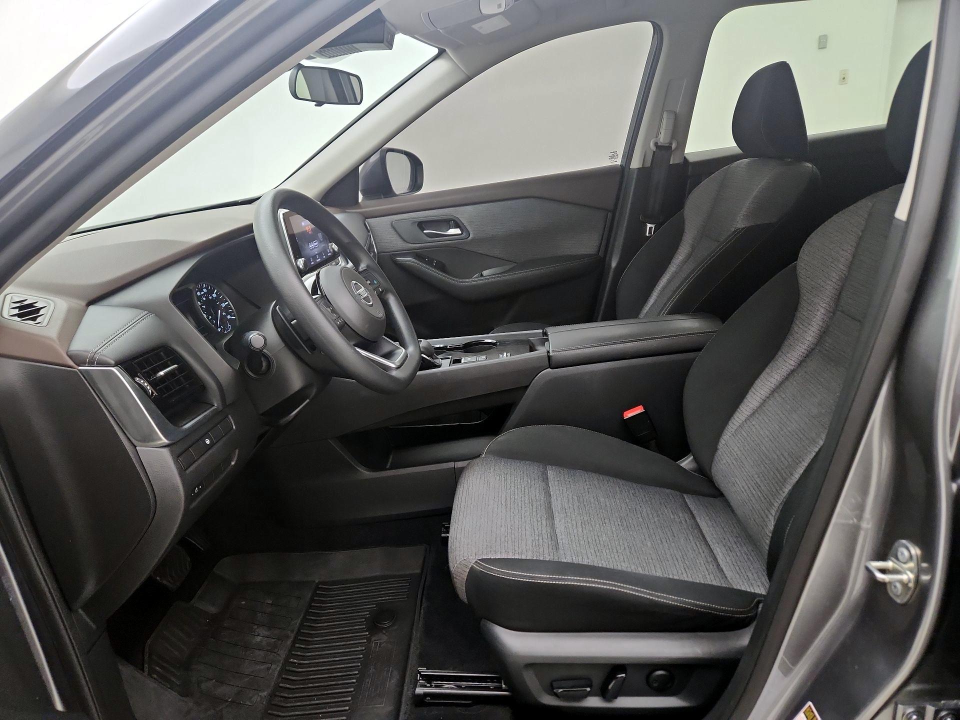 Thumbnail: 2021 Nissan Rogue - 11