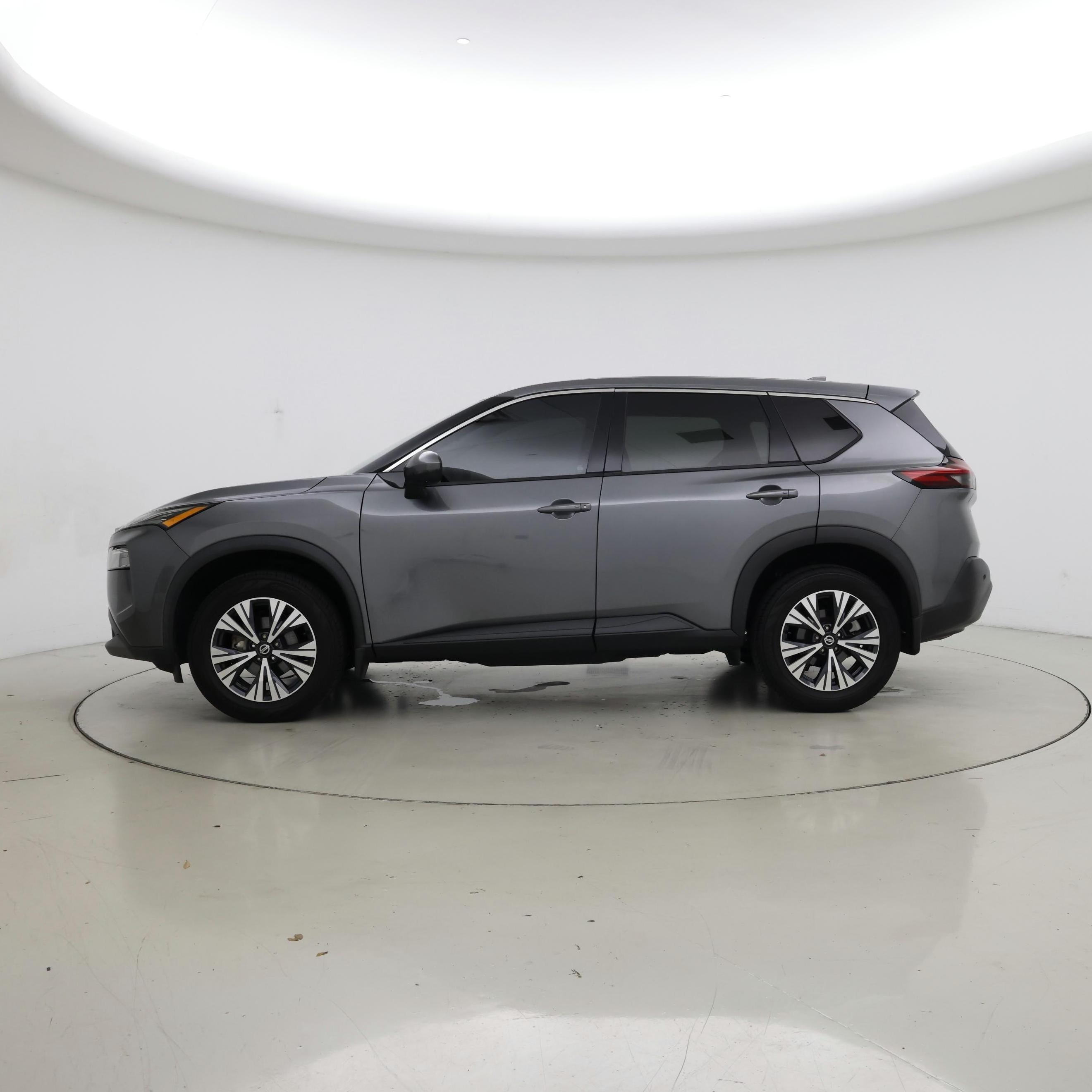 Thumbnail: 2021 Nissan Rogue - 3