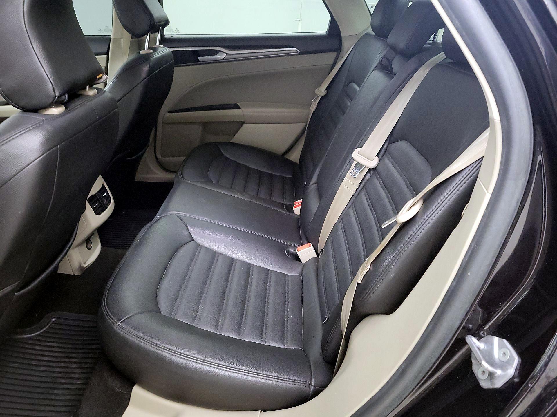 Thumbnail: 2020 Ford Fusion - 19