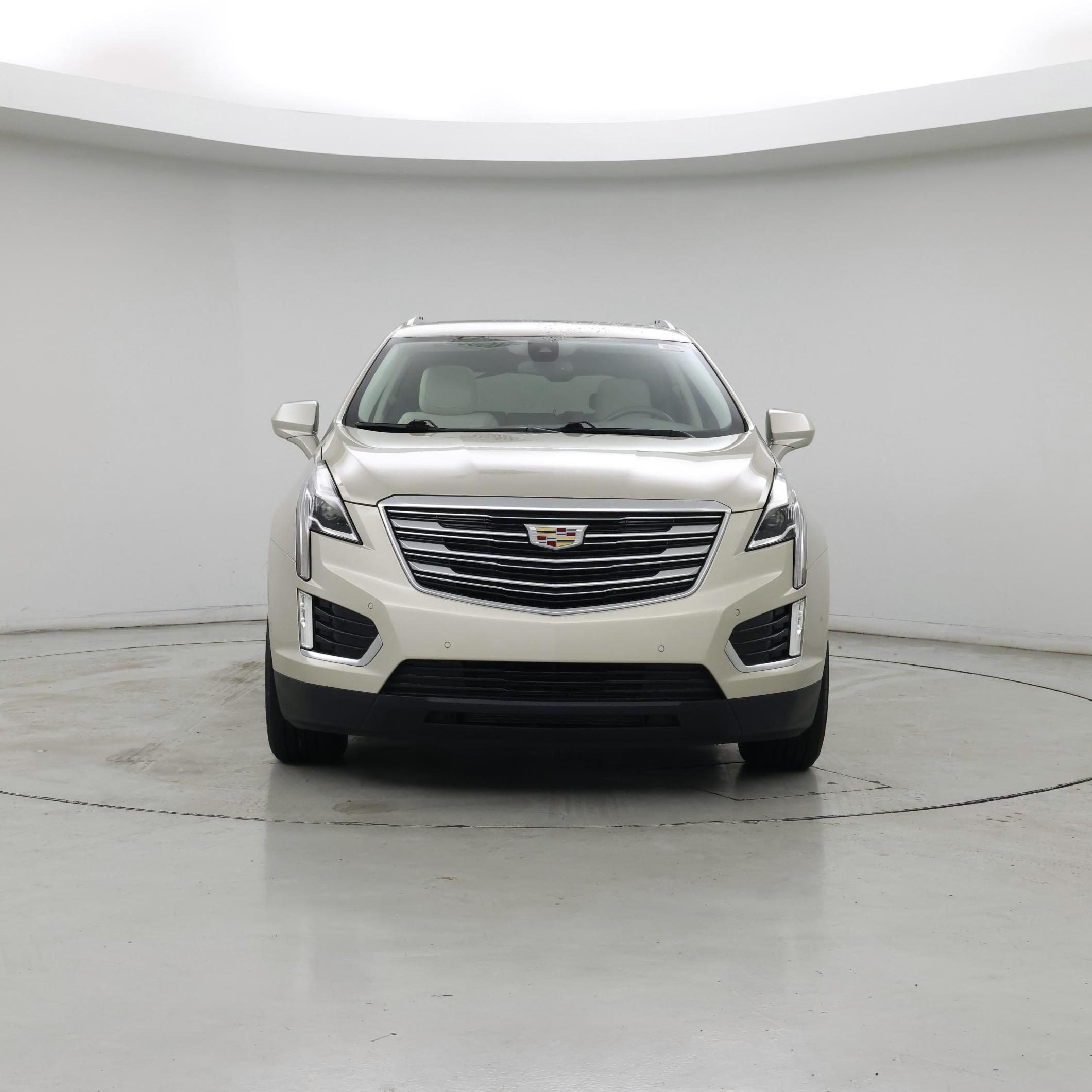 Thumbnail: 2017 Cadillac XT5 - 5