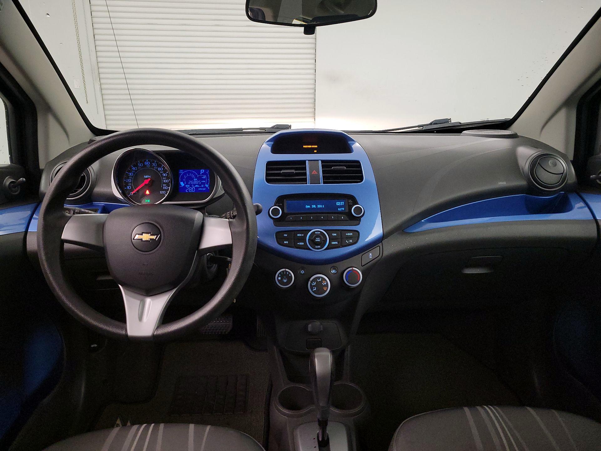 Thumbnail: 2014 Chevrolet Spark - 9