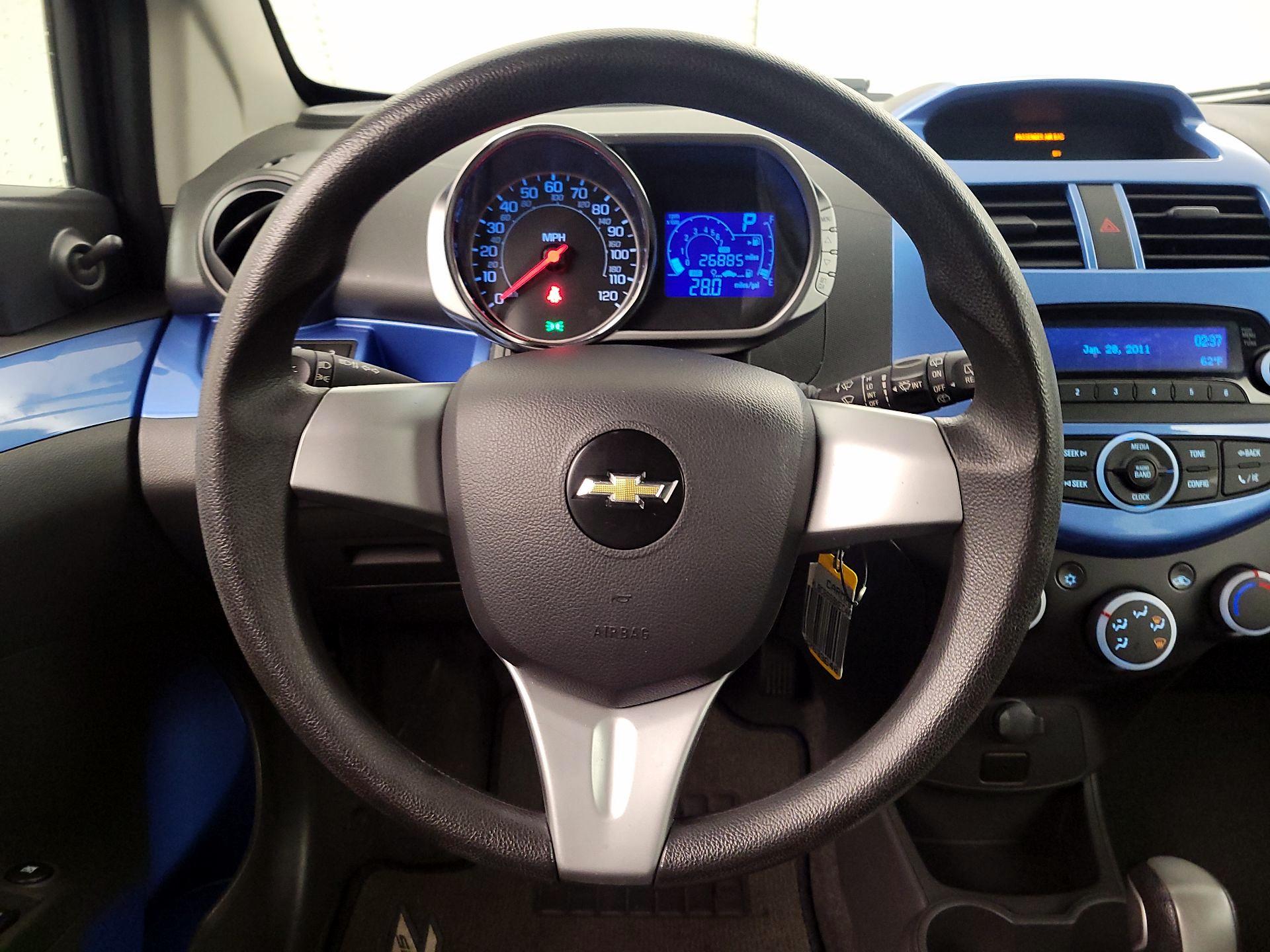 Thumbnail: 2014 Chevrolet Spark - 10