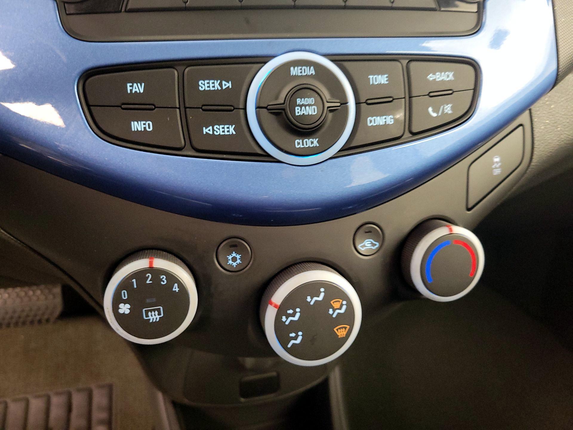 Thumbnail: 2014 Chevrolet Spark - 15