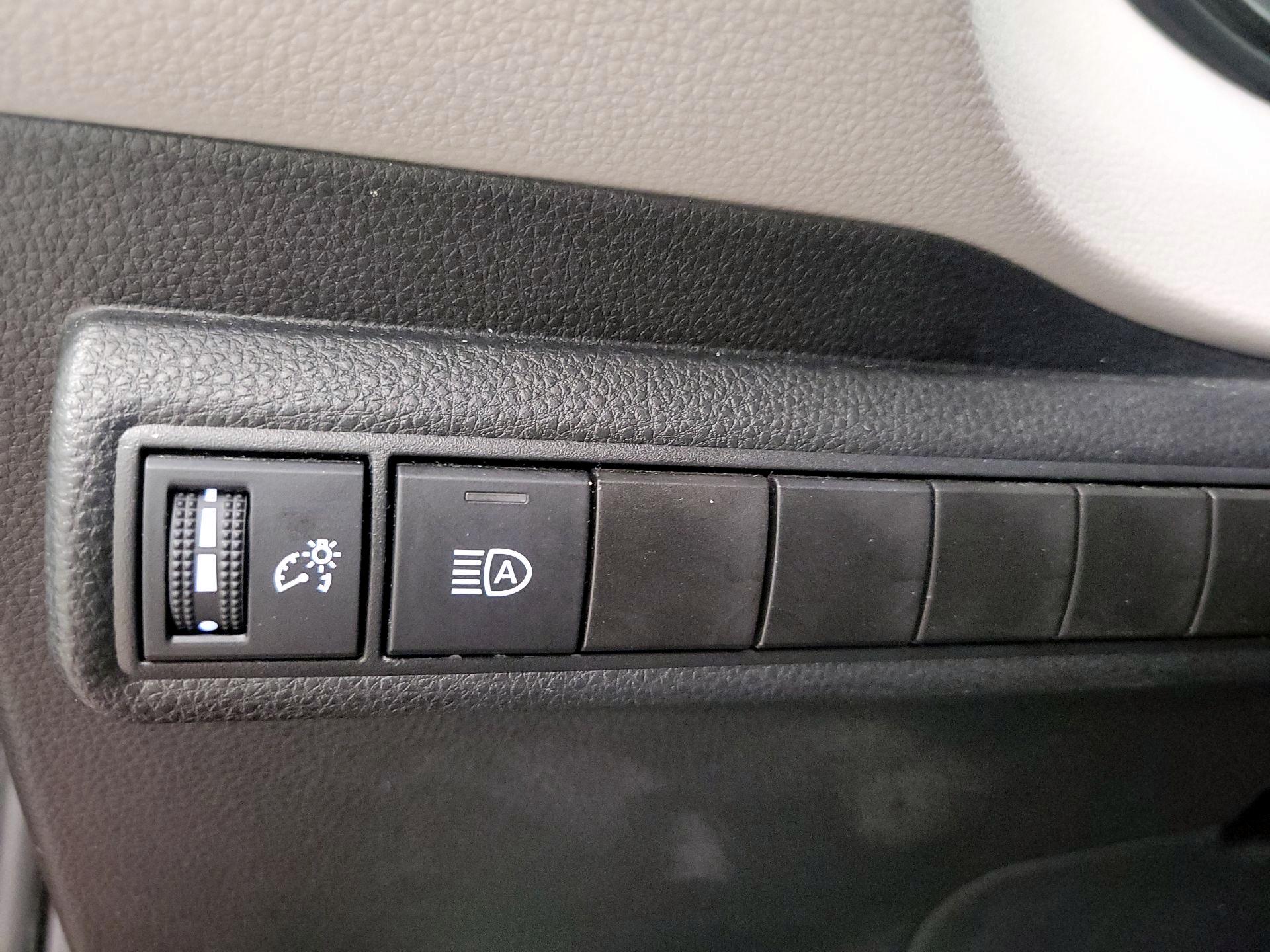 Thumbnail: 2023 Toyota Corolla - 13