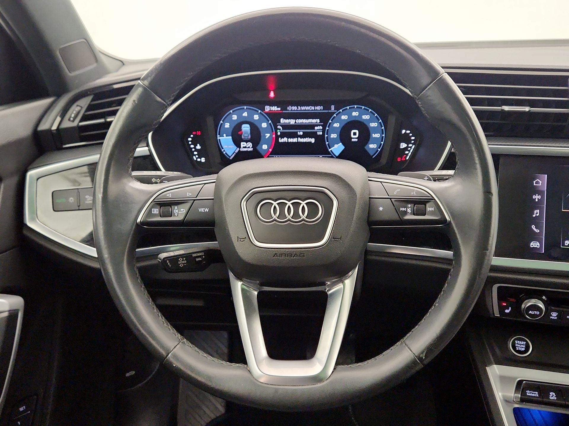 Thumbnail: 2022 Audi Q3 - 10