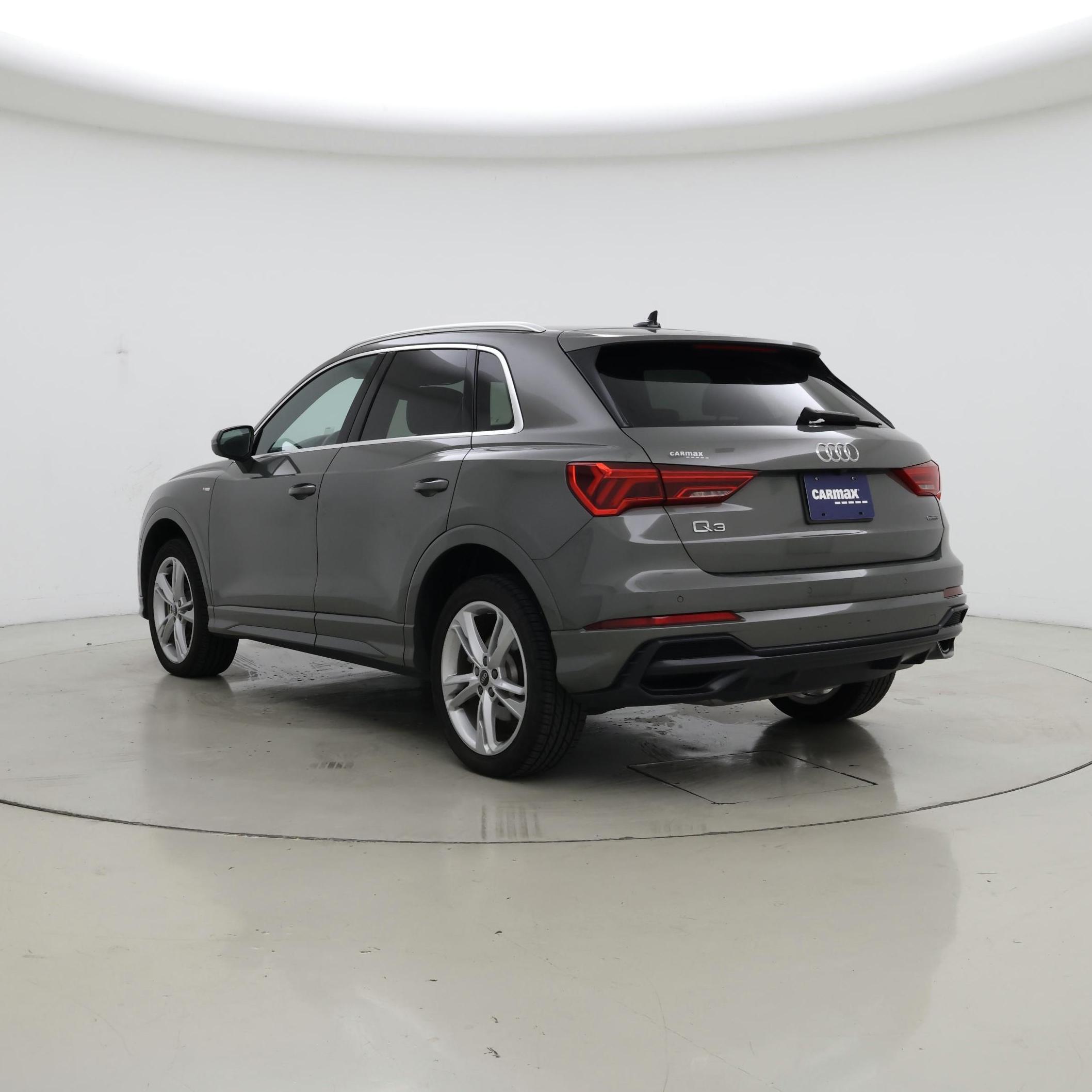 Thumbnail: 2022 Audi Q3 - 2