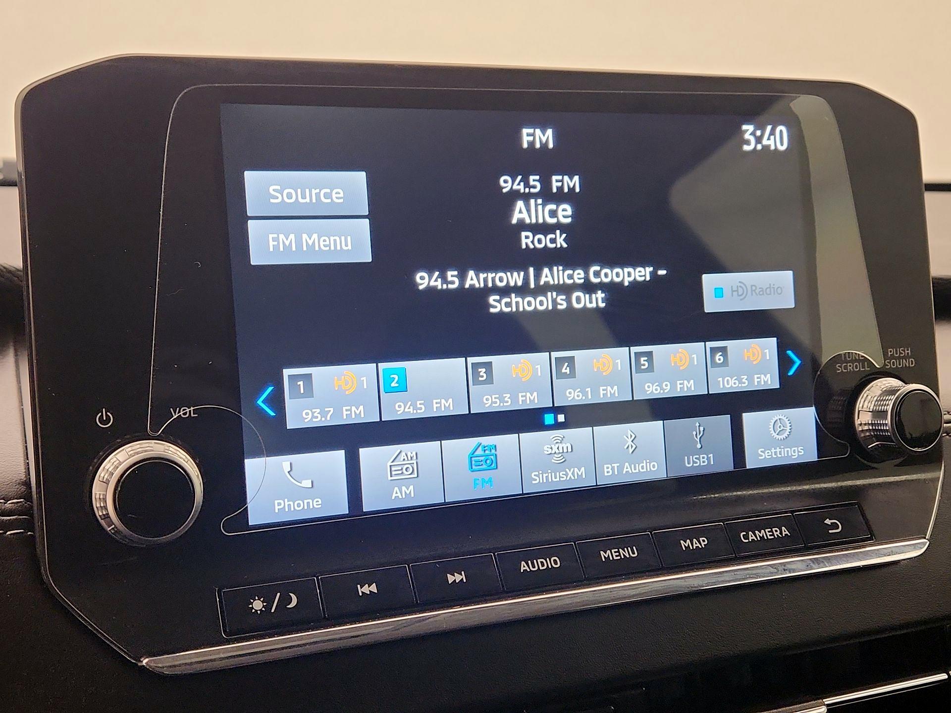 Thumbnail: 2022 Mitsubishi Outlander - 16