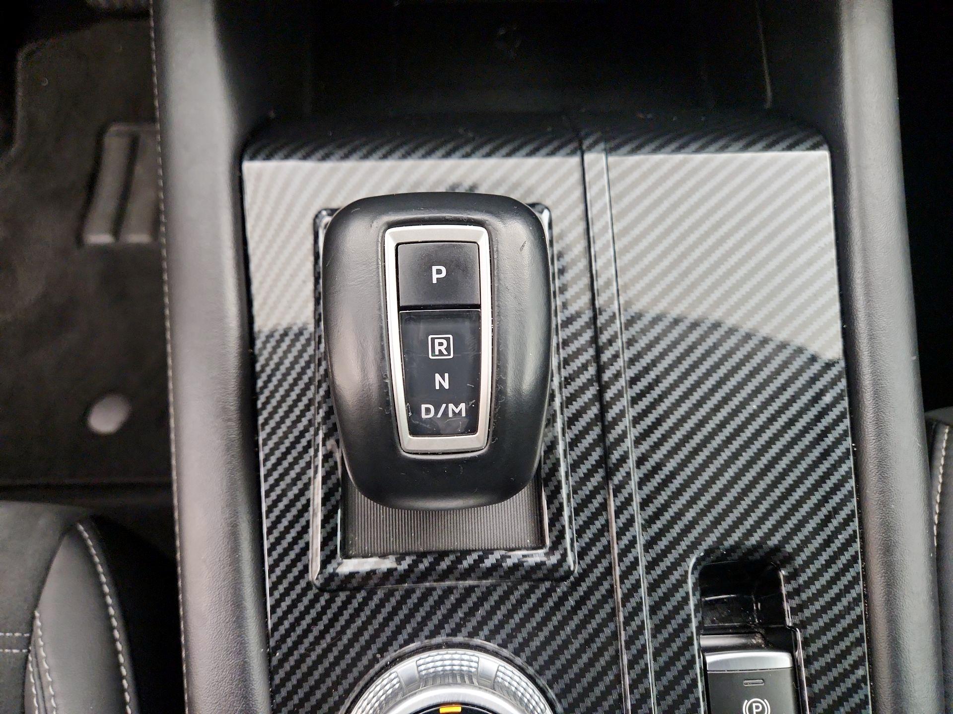 Thumbnail: 2022 Mitsubishi Outlander - 18