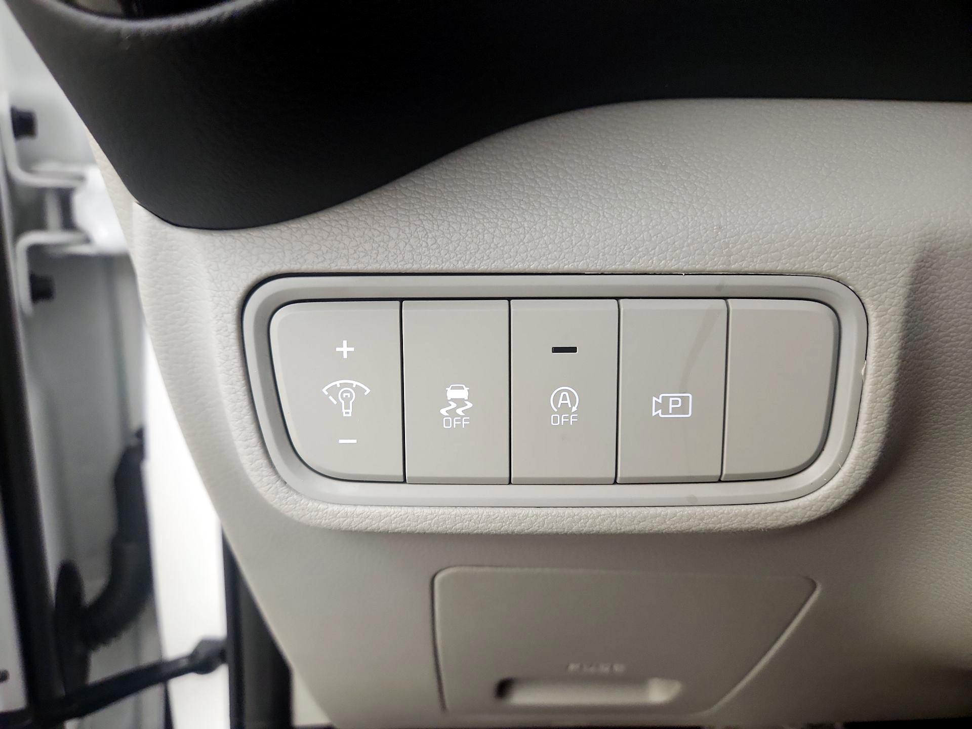 Thumbnail: 2023 Kia Soul - 13