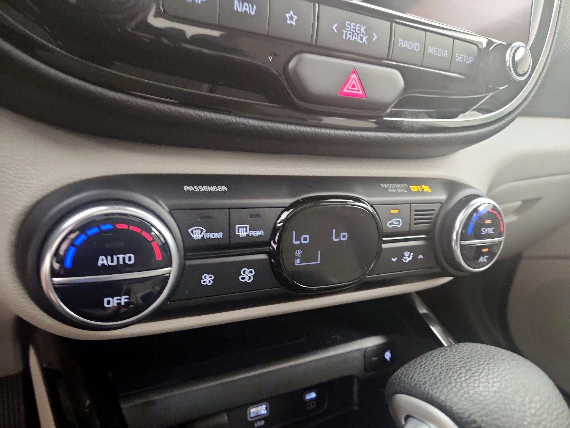 Thumbnail: 2023 Kia Soul - 17