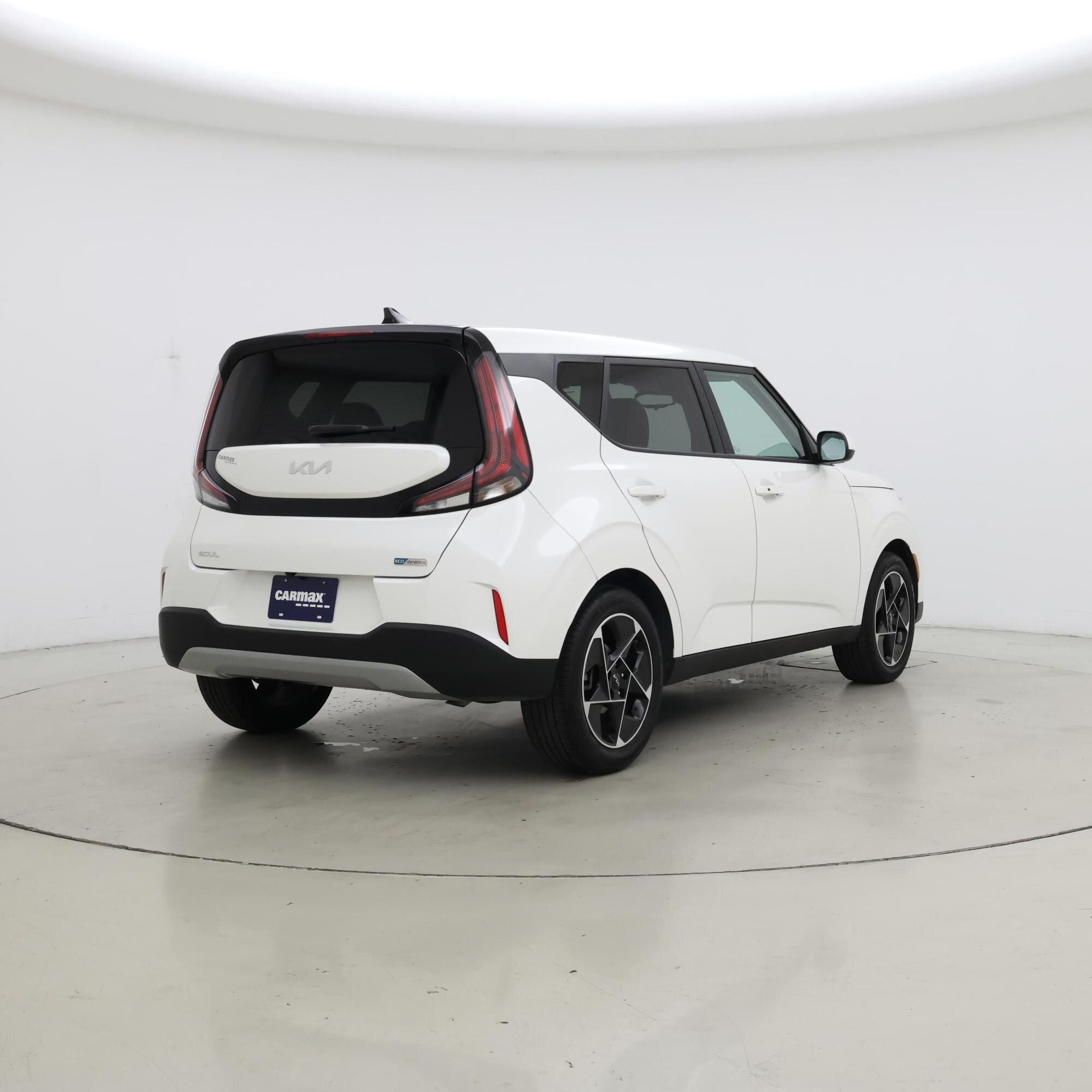 Thumbnail: 2023 Kia Soul - 8