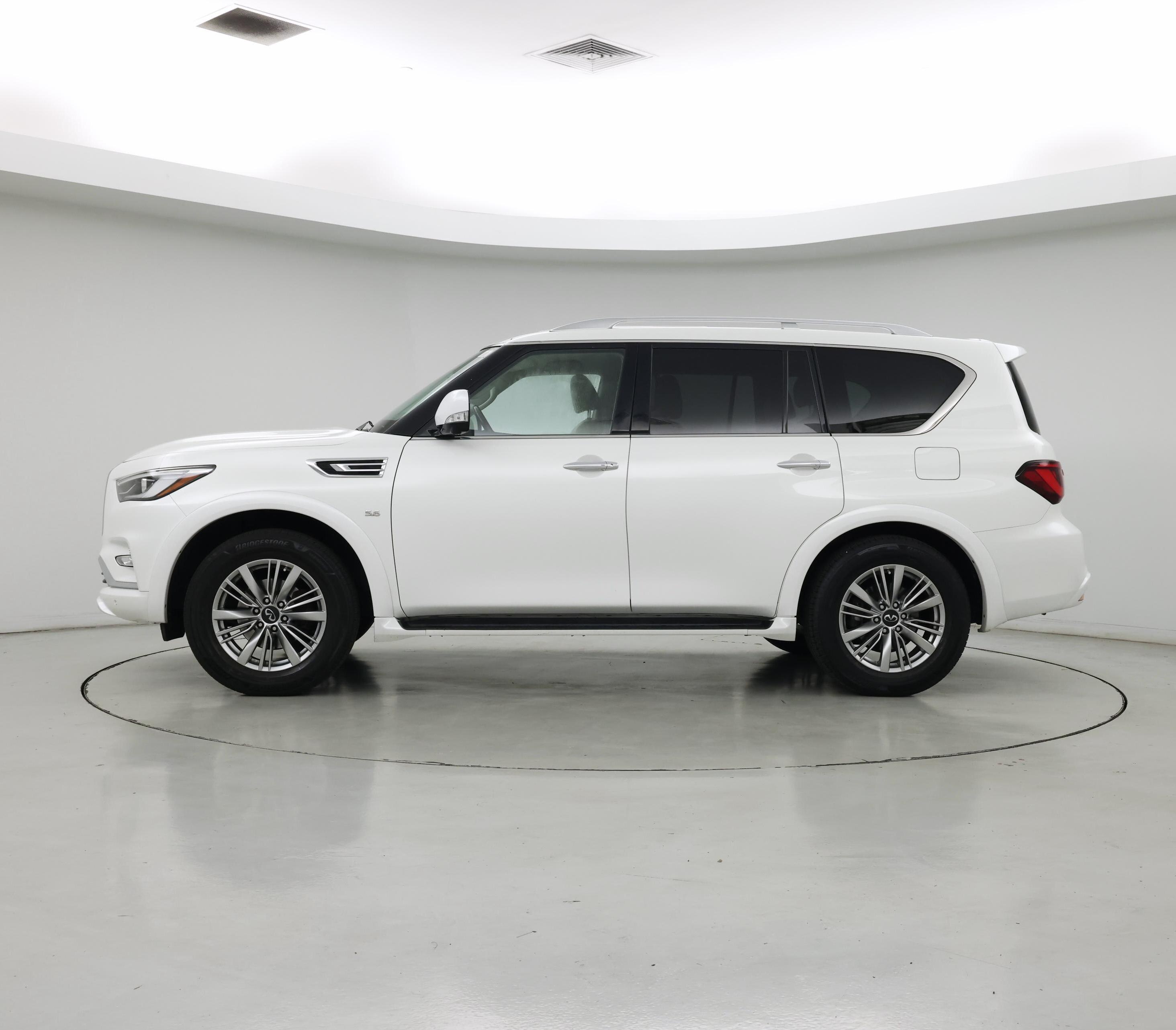 Thumbnail: 2018 INFINITI QX80 - 3