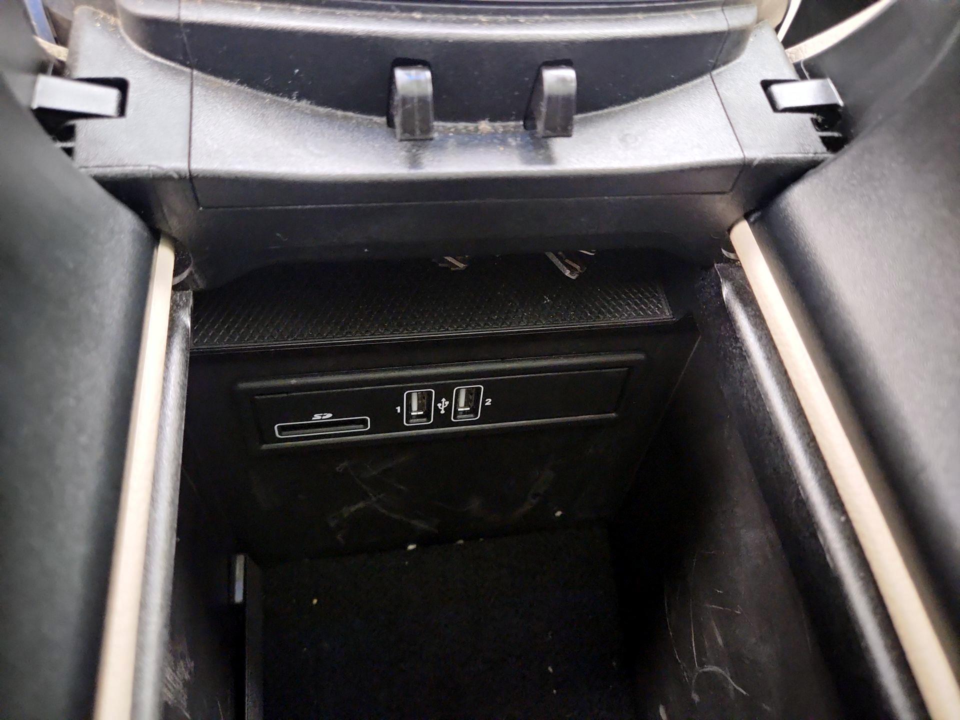 Thumbnail: 2017 Mercedes-Benz GLC - 19