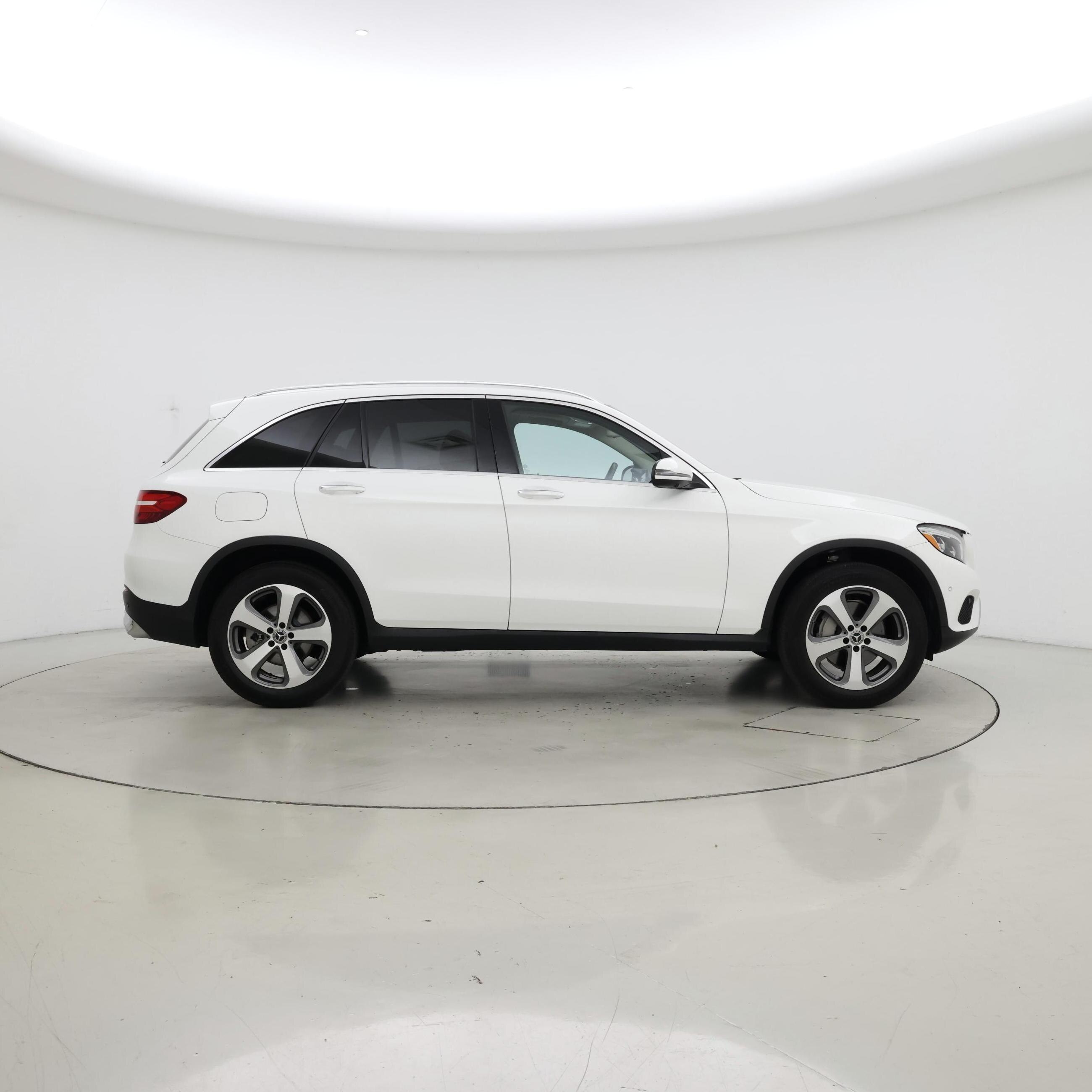 Thumbnail: 2017 Mercedes-Benz GLC - 7