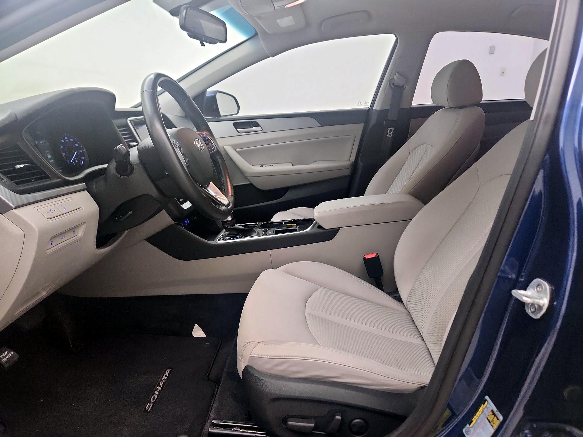 Thumbnail: 2019 Hyundai Sonata - 11