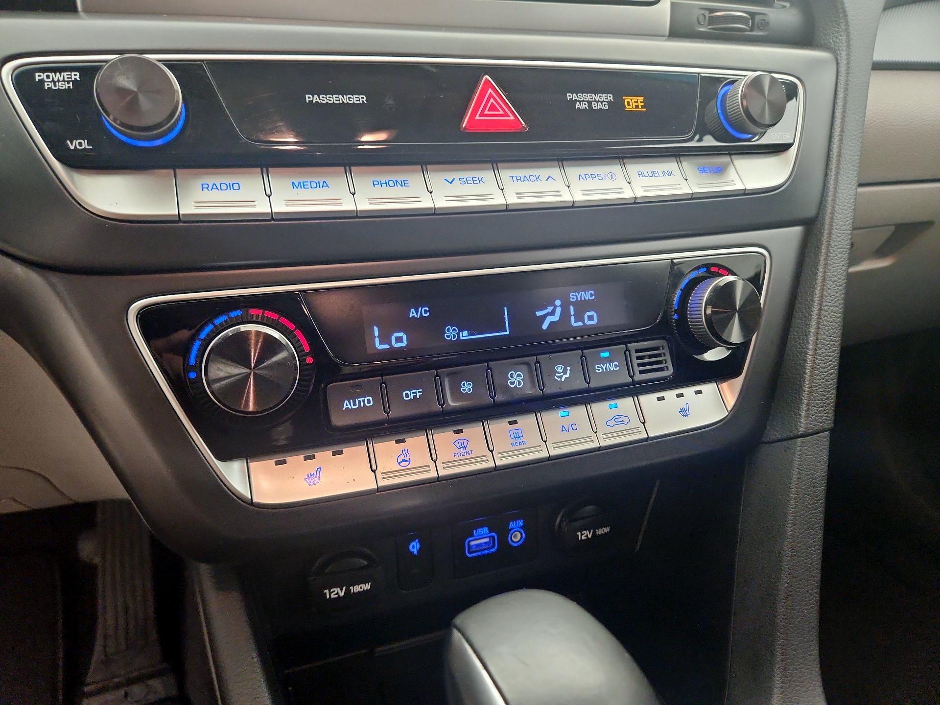 Thumbnail: 2019 Hyundai Sonata - 16