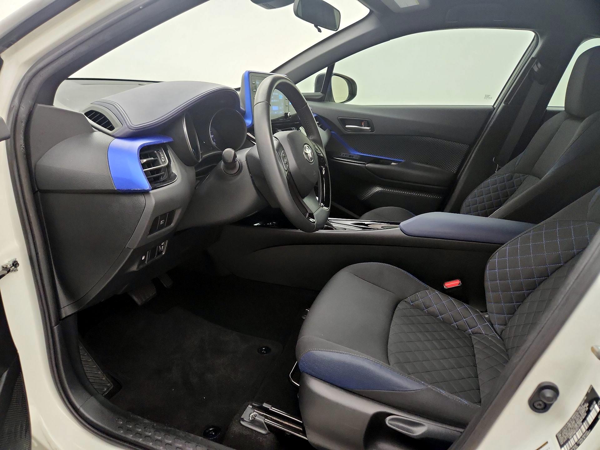 Thumbnail: 2020 Toyota C-HR - 11