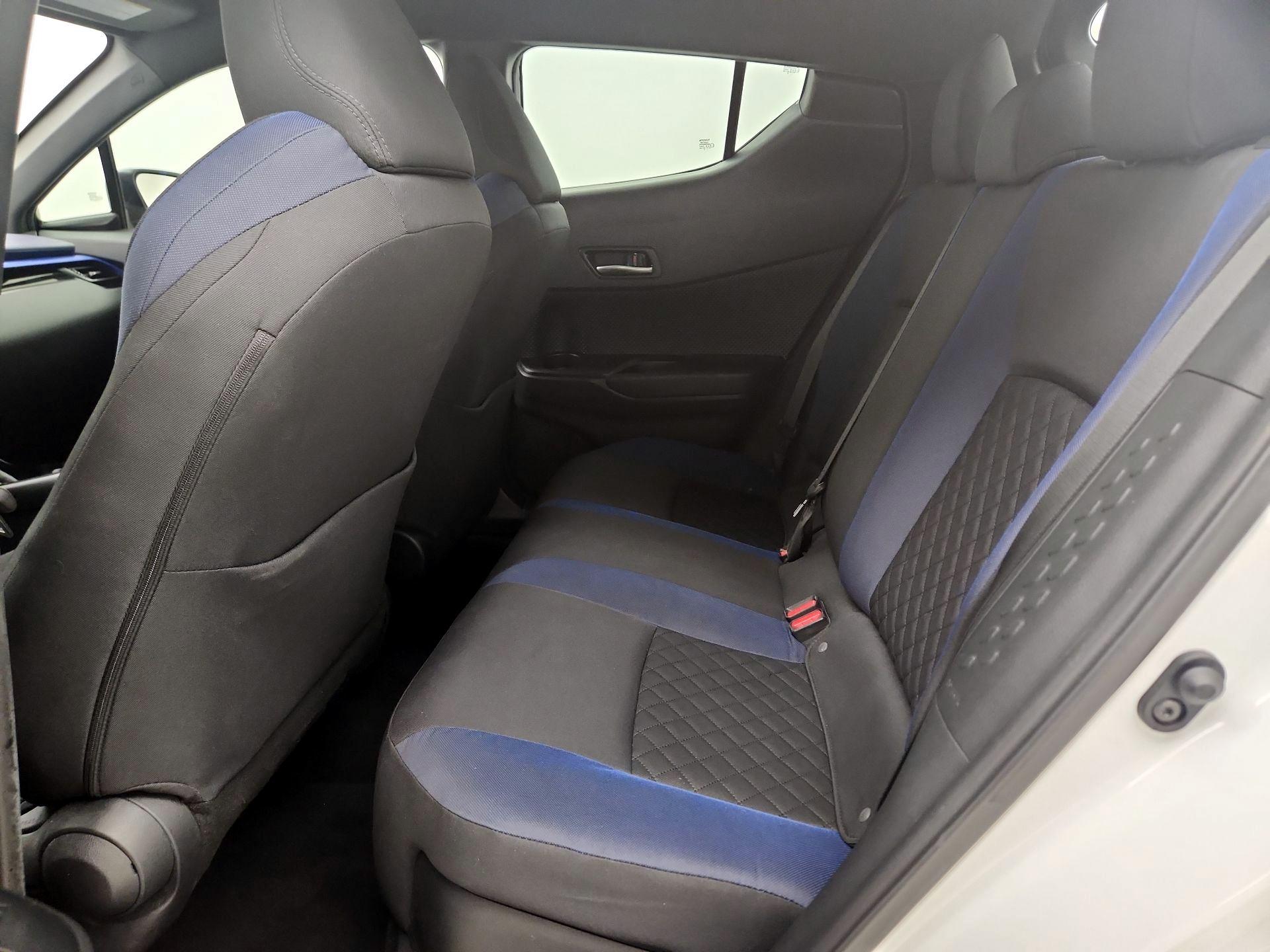 Thumbnail: 2020 Toyota C-HR - 19