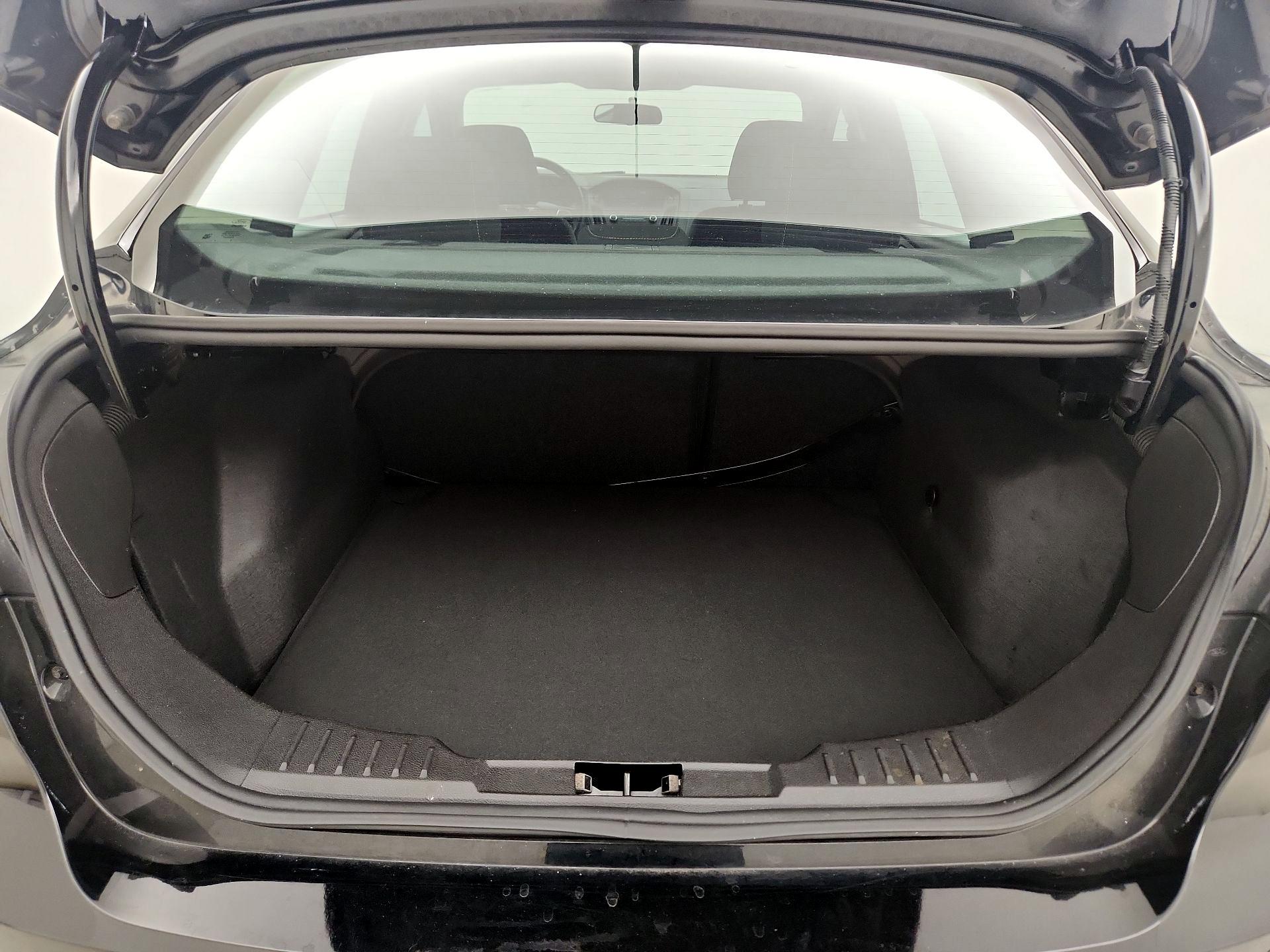 Thumbnail: 2018 Ford Focus - 20