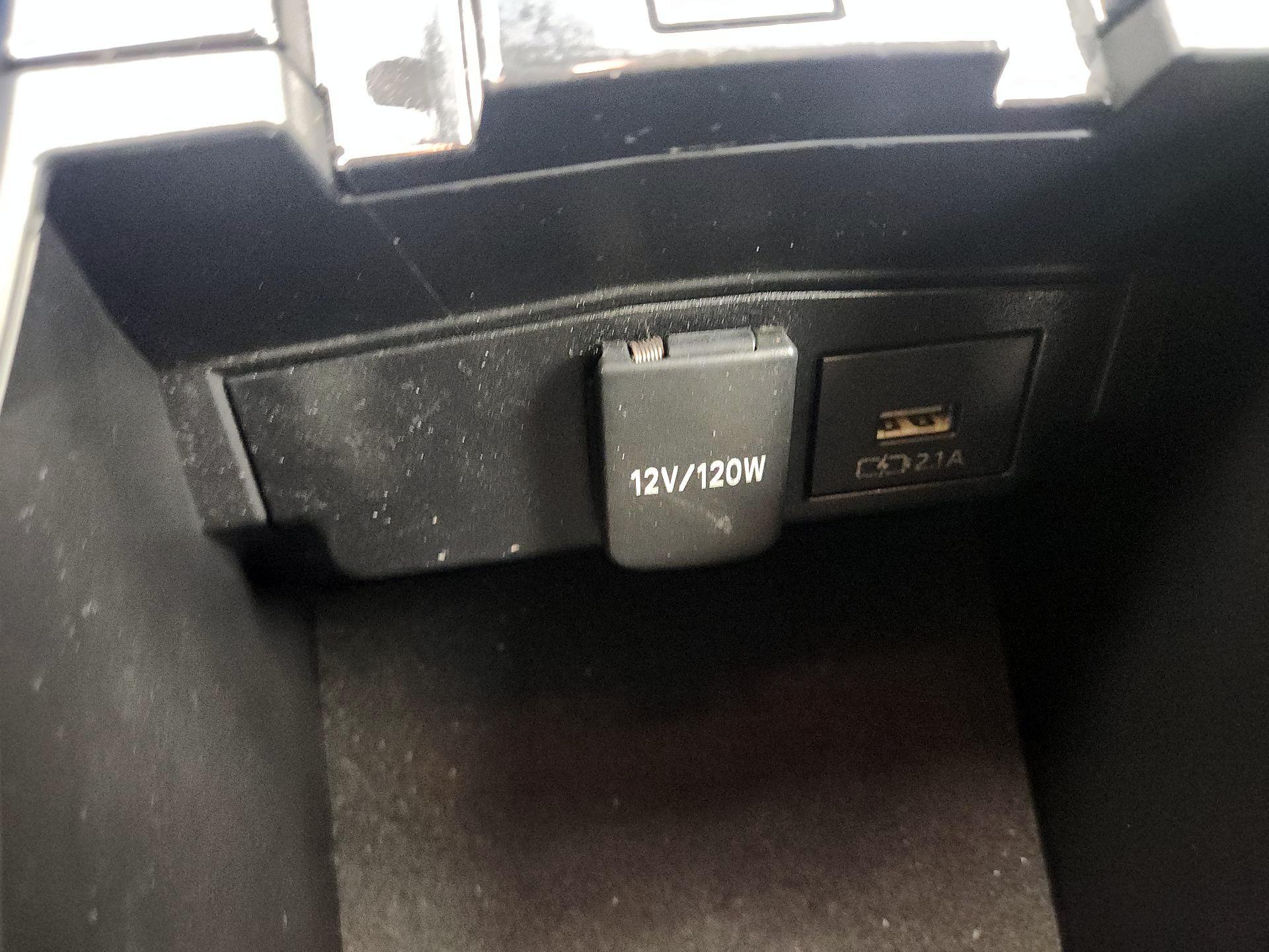 Thumbnail: 2020 Toyota Corolla - 18