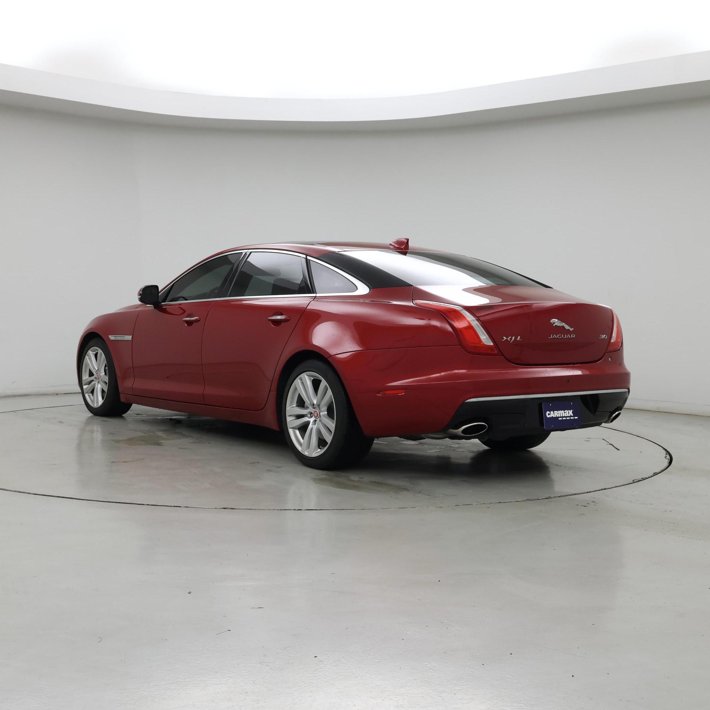 Thumbnail: 2016 Jaguar XJ - 2