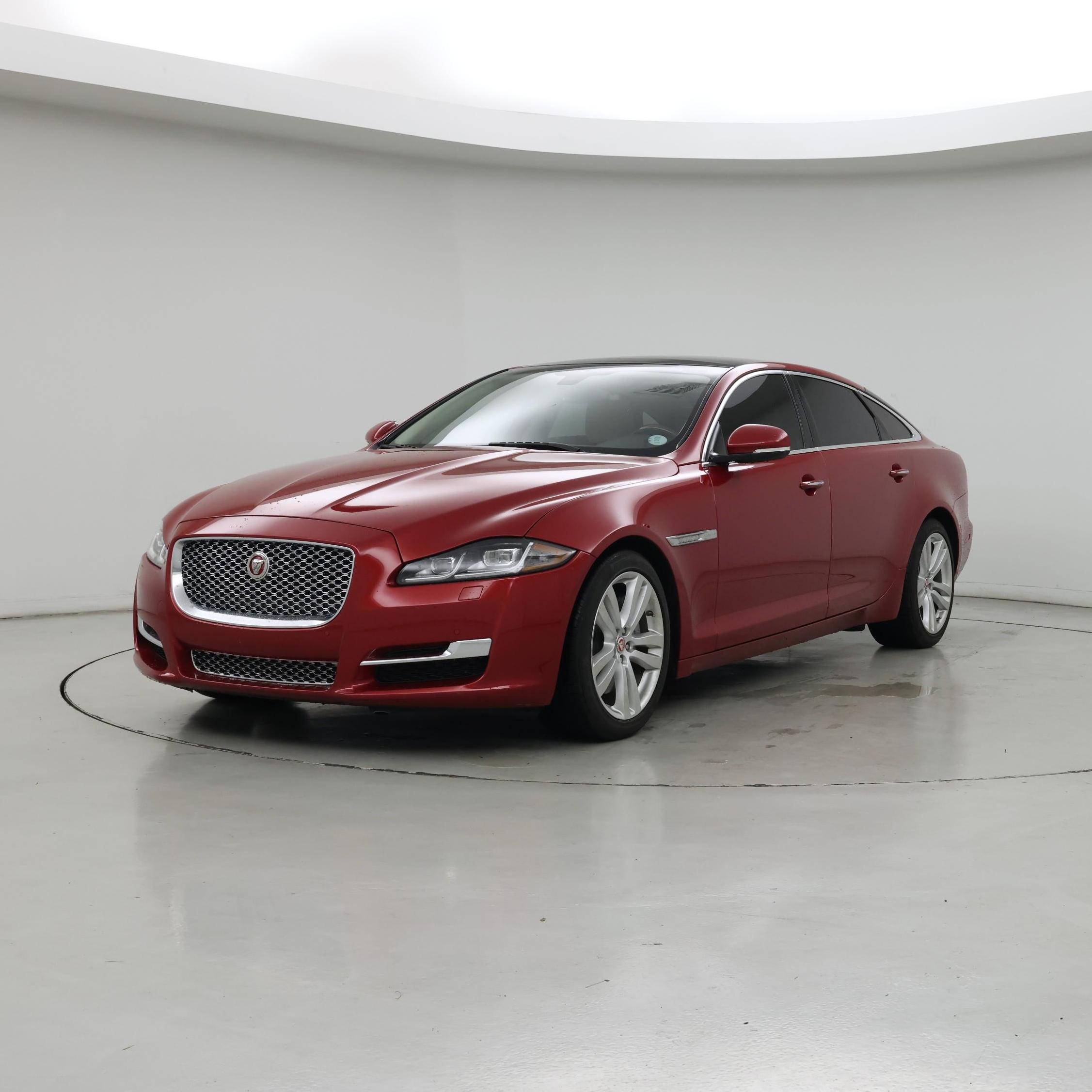 Thumbnail: 2016 Jaguar XJ - 4