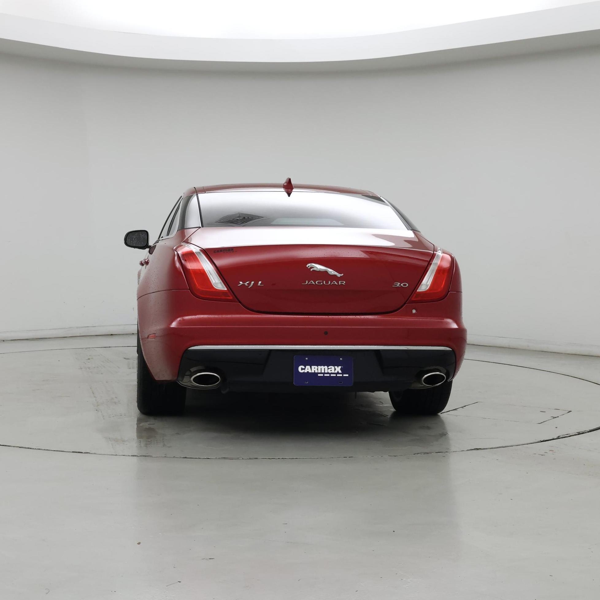 Thumbnail: 2016 Jaguar XJ - 6