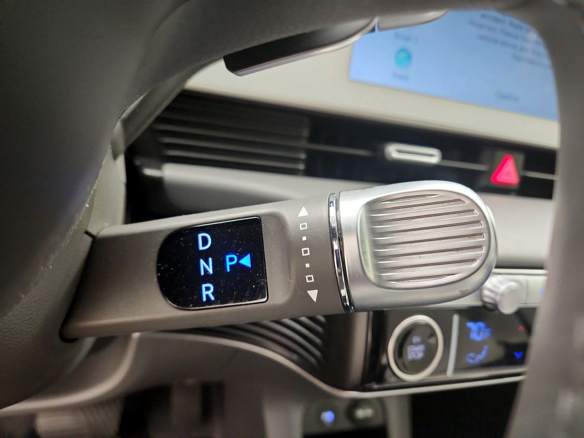 Thumbnail: 2023 Hyundai Ioniq 5 - 18