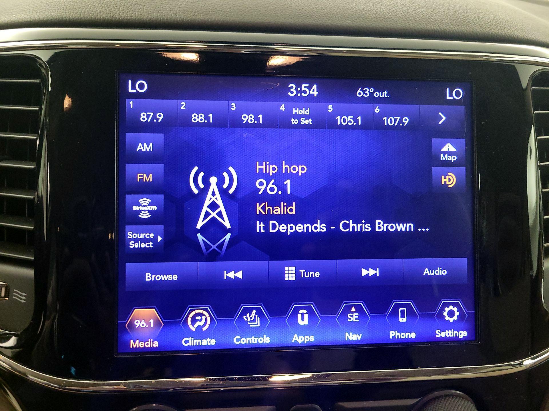 Thumbnail: 2019 Jeep Grand Cherokee - 16