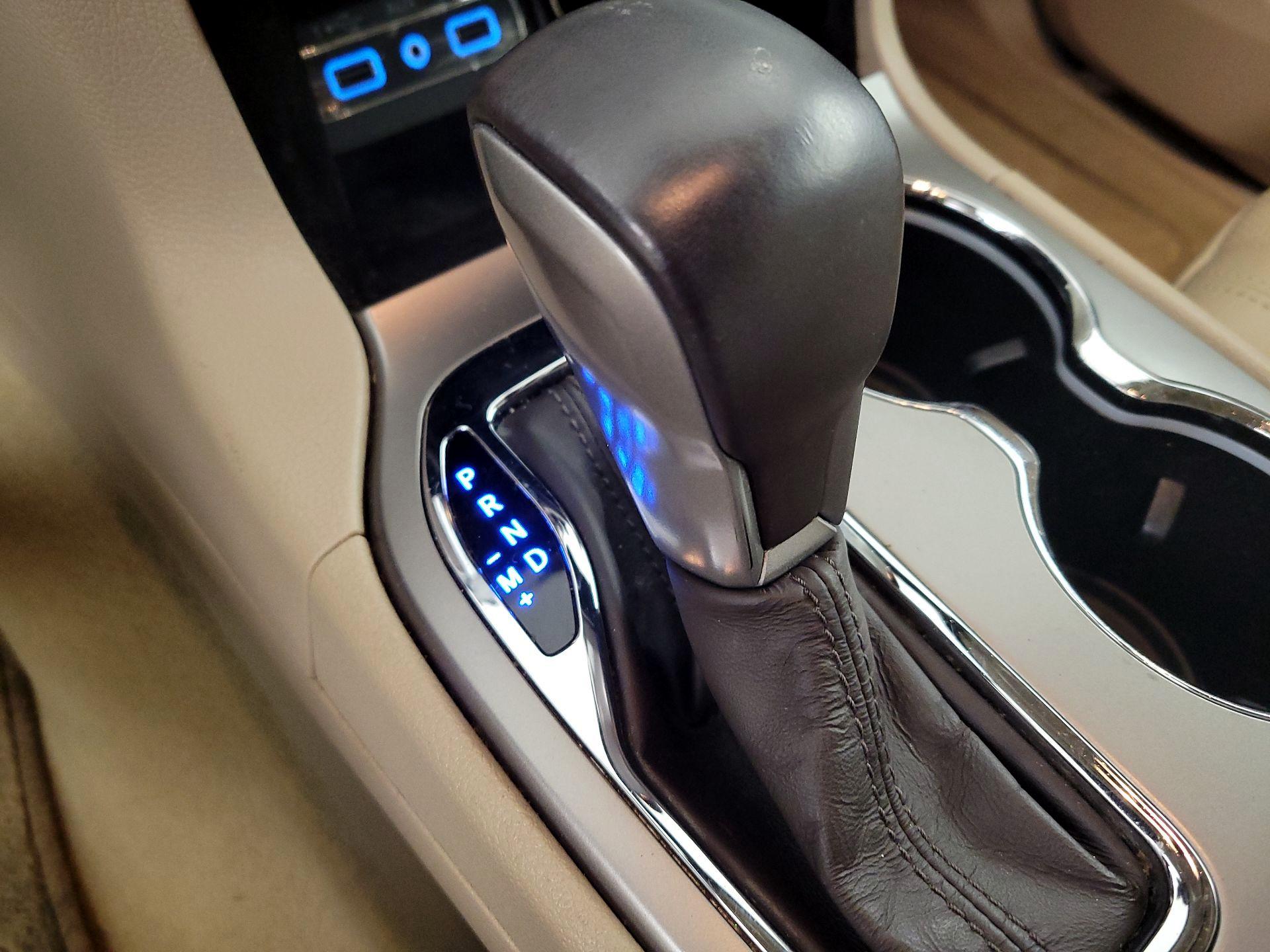 Thumbnail: 2019 Jeep Grand Cherokee - 18