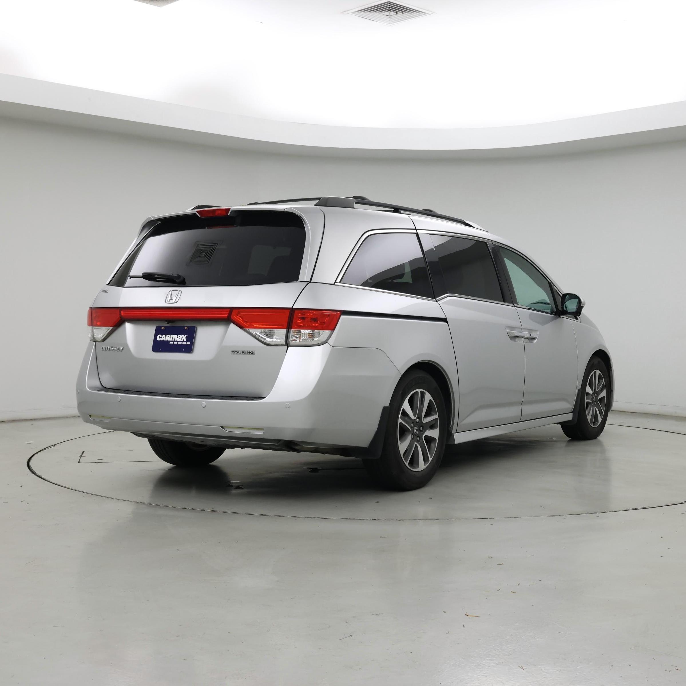 Thumbnail: 2015 Honda Odyssey - 8