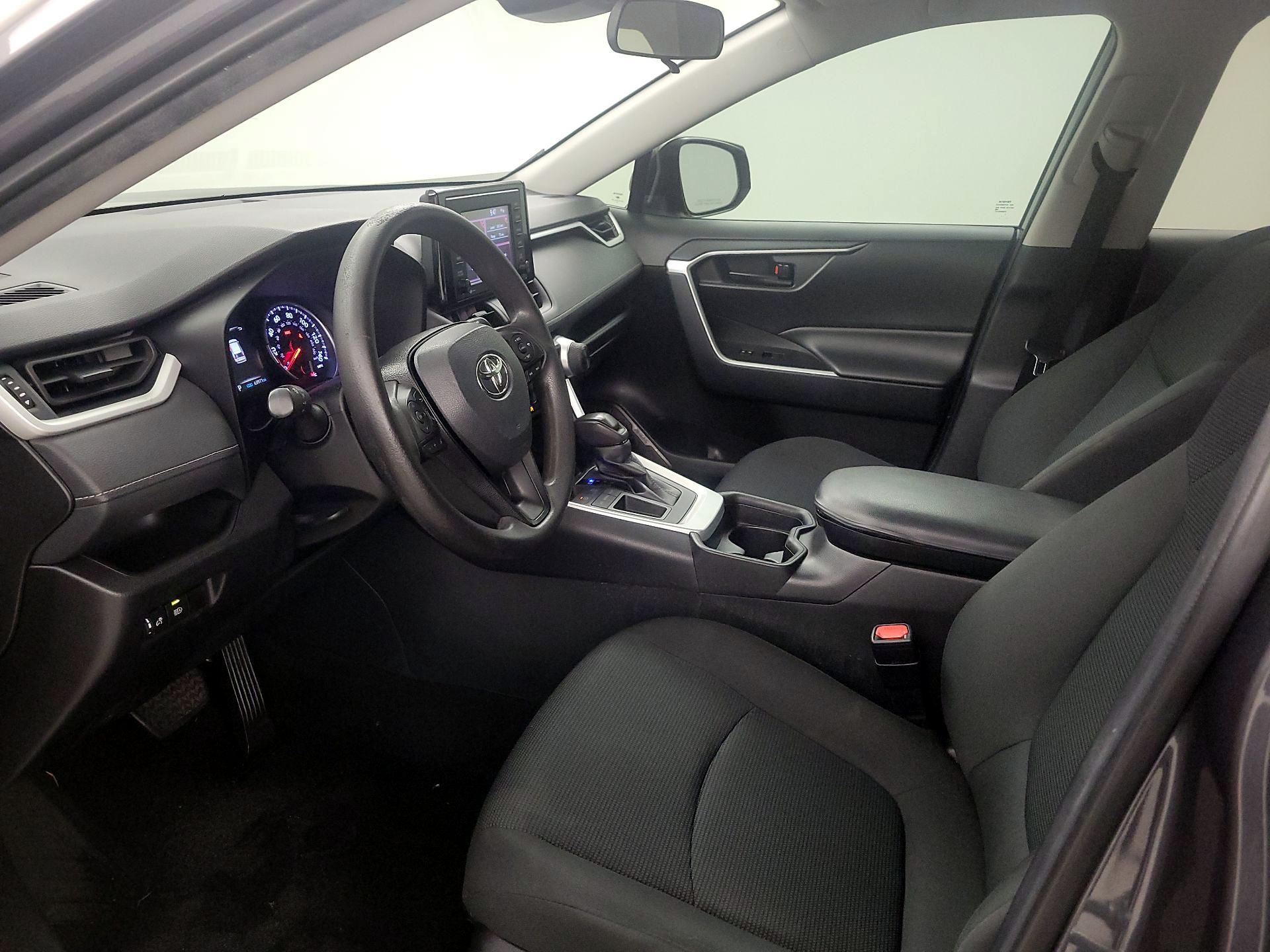 Thumbnail: 2021 Toyota RAV4 - 11