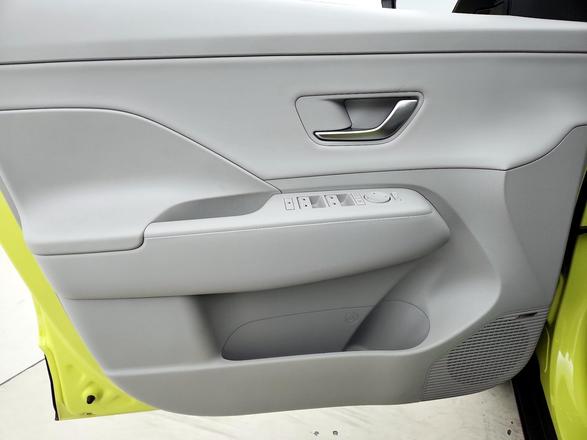 Thumbnail: 2025 Hyundai Kona - 12