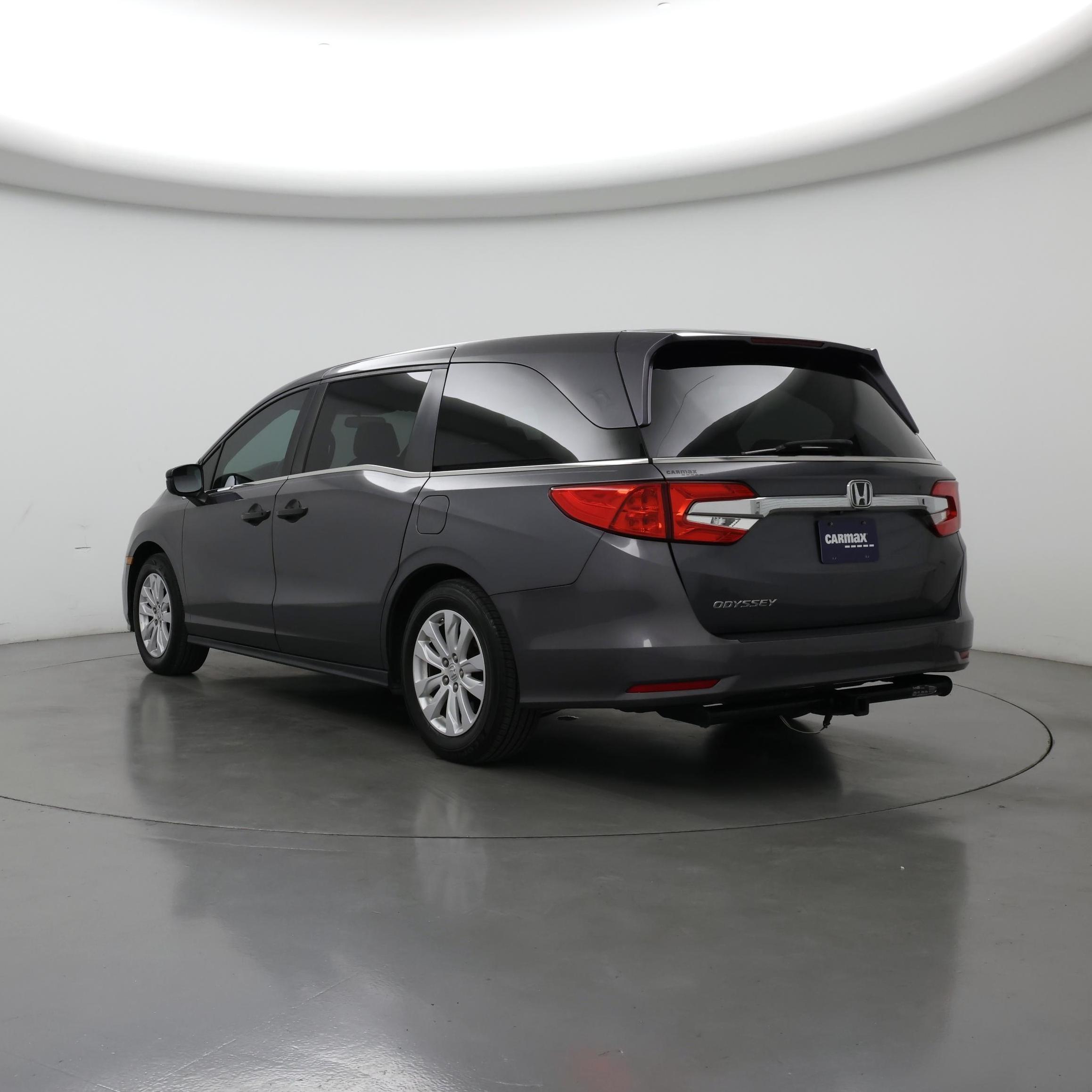 Thumbnail: 2019 Honda Odyssey - 2