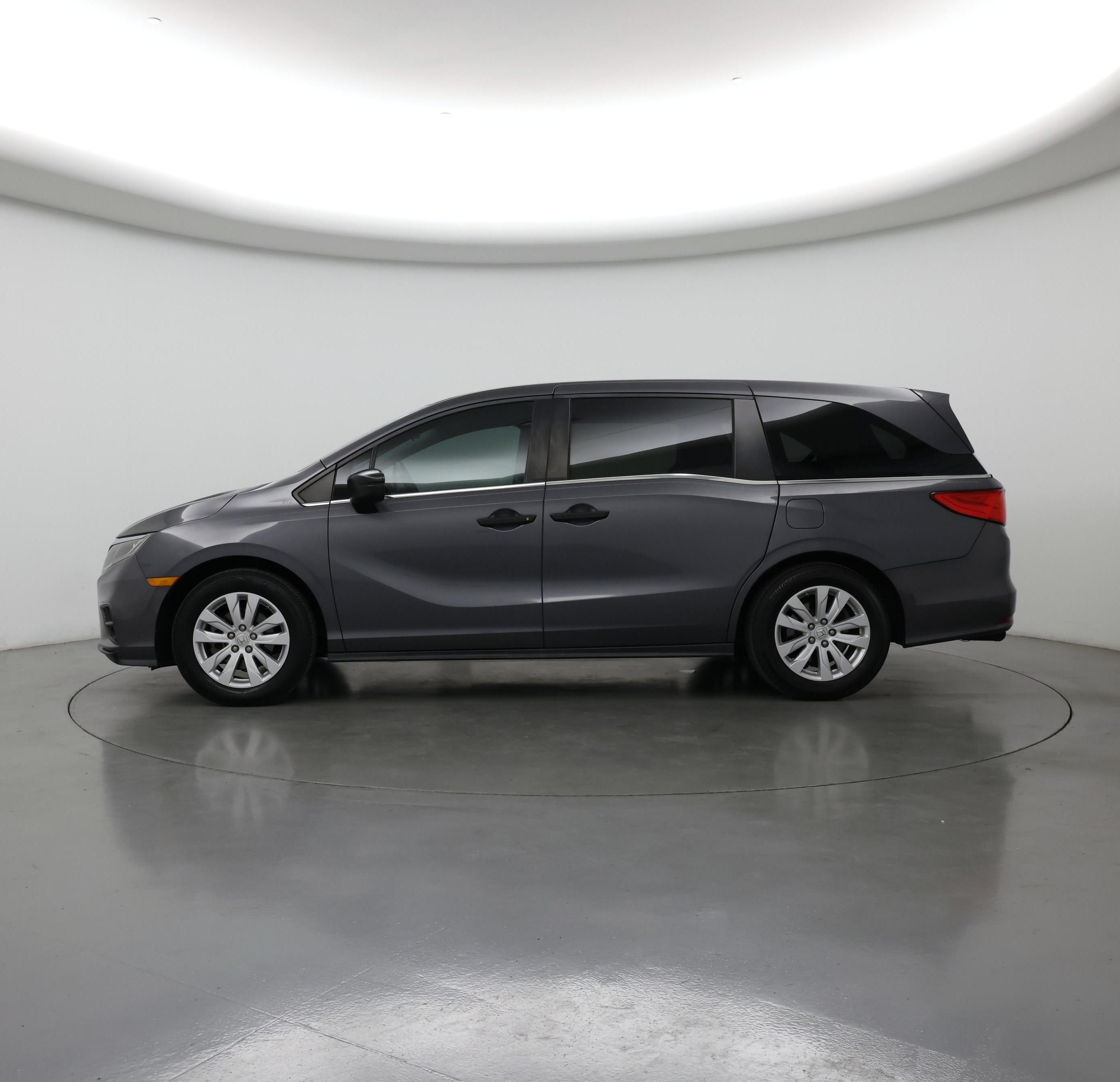 Thumbnail: 2019 Honda Odyssey - 3